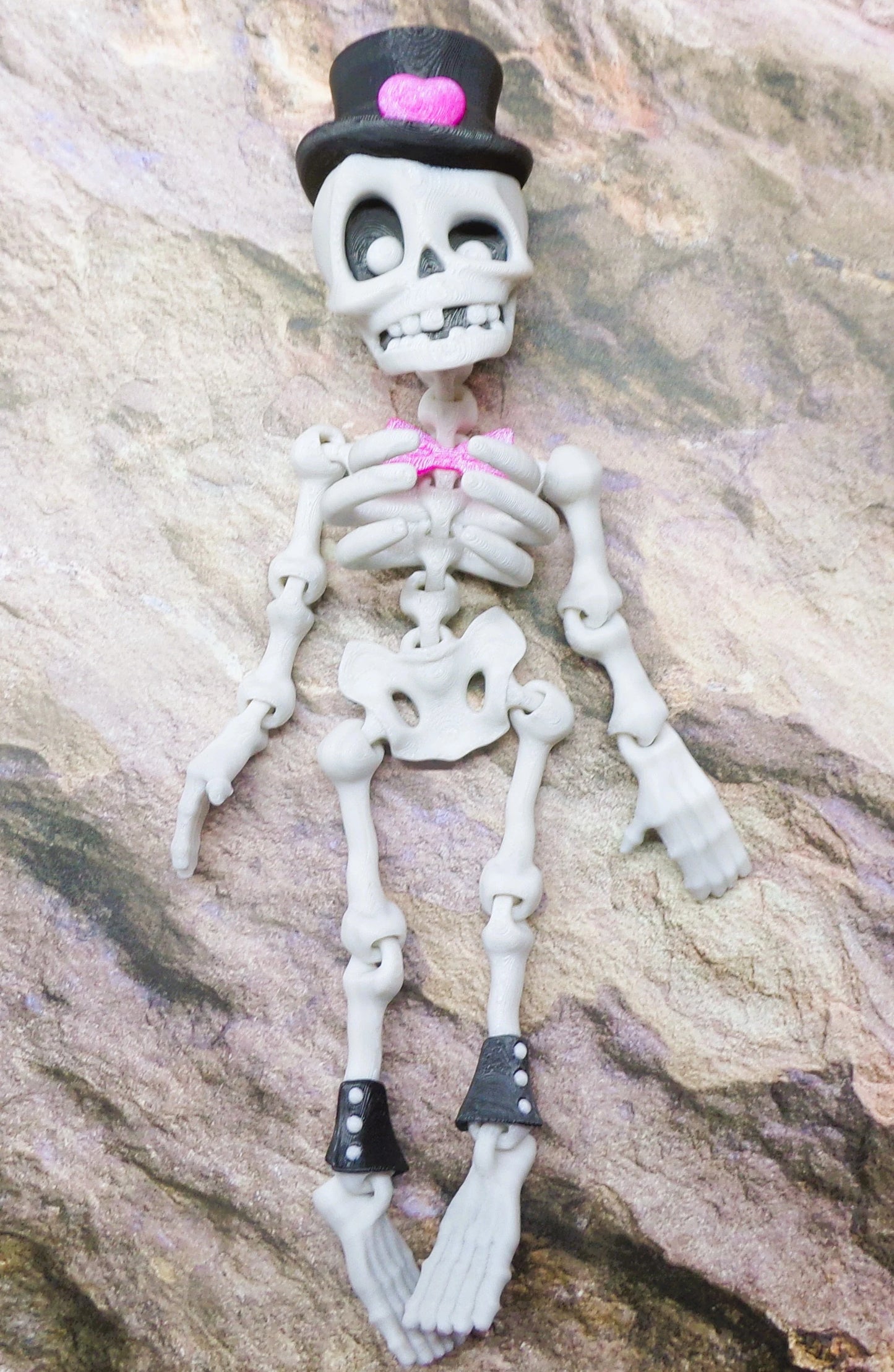 Dapper Skeleton (comes with custom stand) - Wonderland 3D Printing