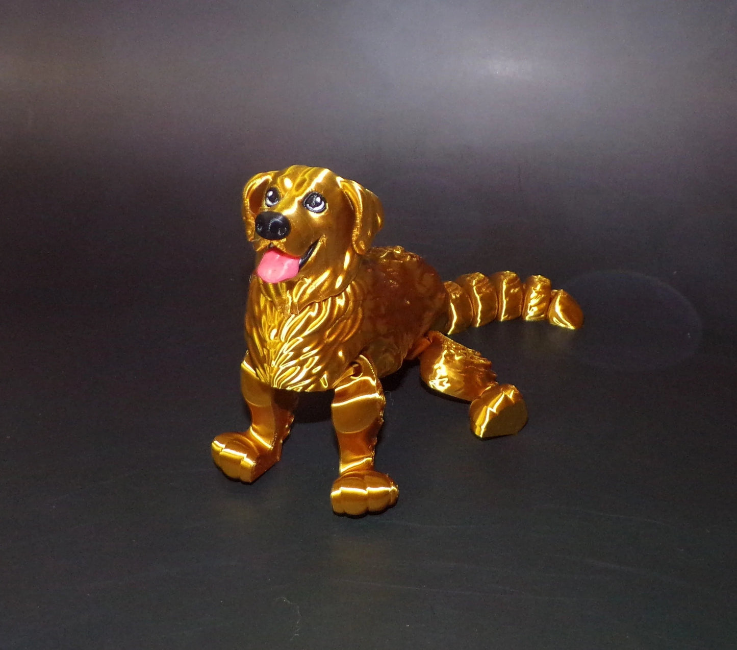 Golden Retriever:3D Printed Articulated Golden Retriever - Wonderland 3D Printing
