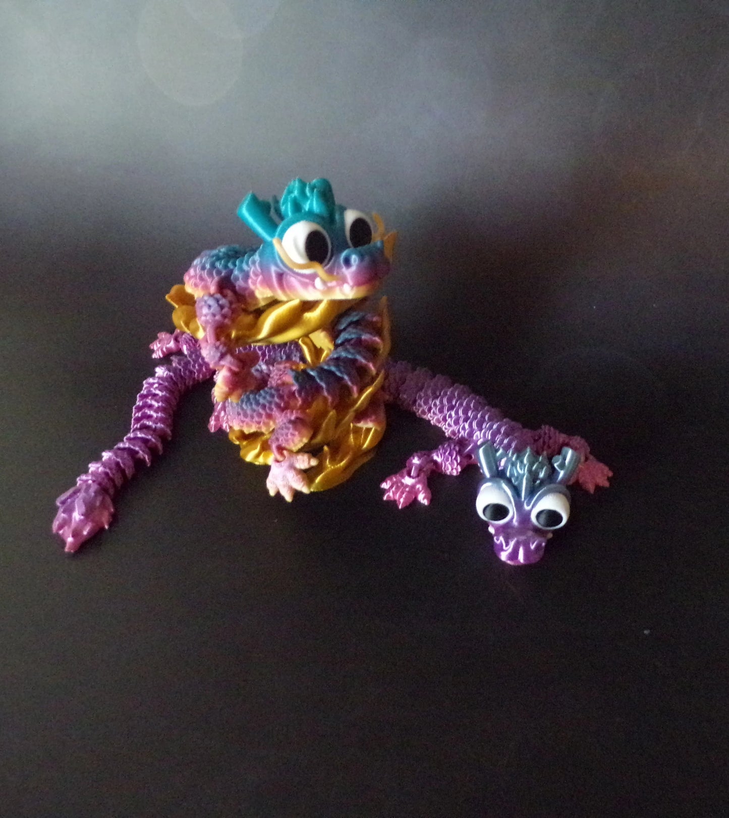 Chinese Baby Dragon (comes with vortex stand) - Wonderland 3D Printing
