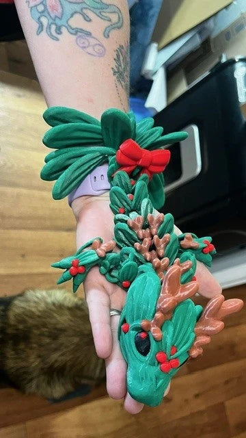 Mistletoe Baby Dragon - Wonderland 3D Printing