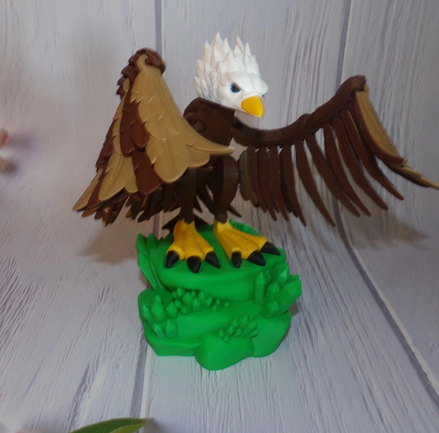 Eagle (comes with stand) - Wonderland 3D Printing