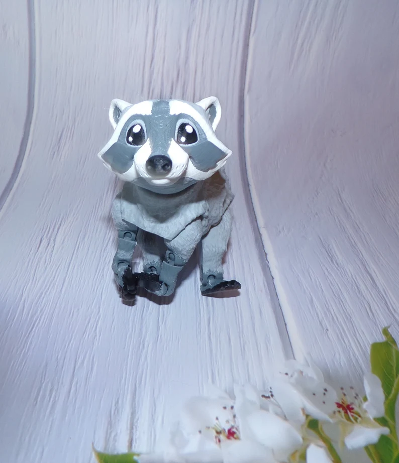 Raccoon: 3D Printed Articulated Raccoon - Wonderland 3D Printing