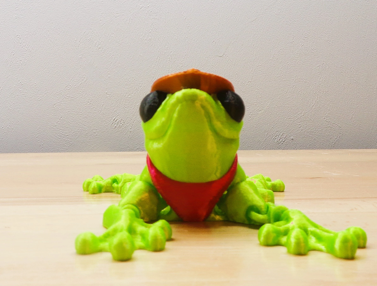 Cowboy Frog: 3D Printed Articulated Fidget Toy - Wonderland 3D Printing