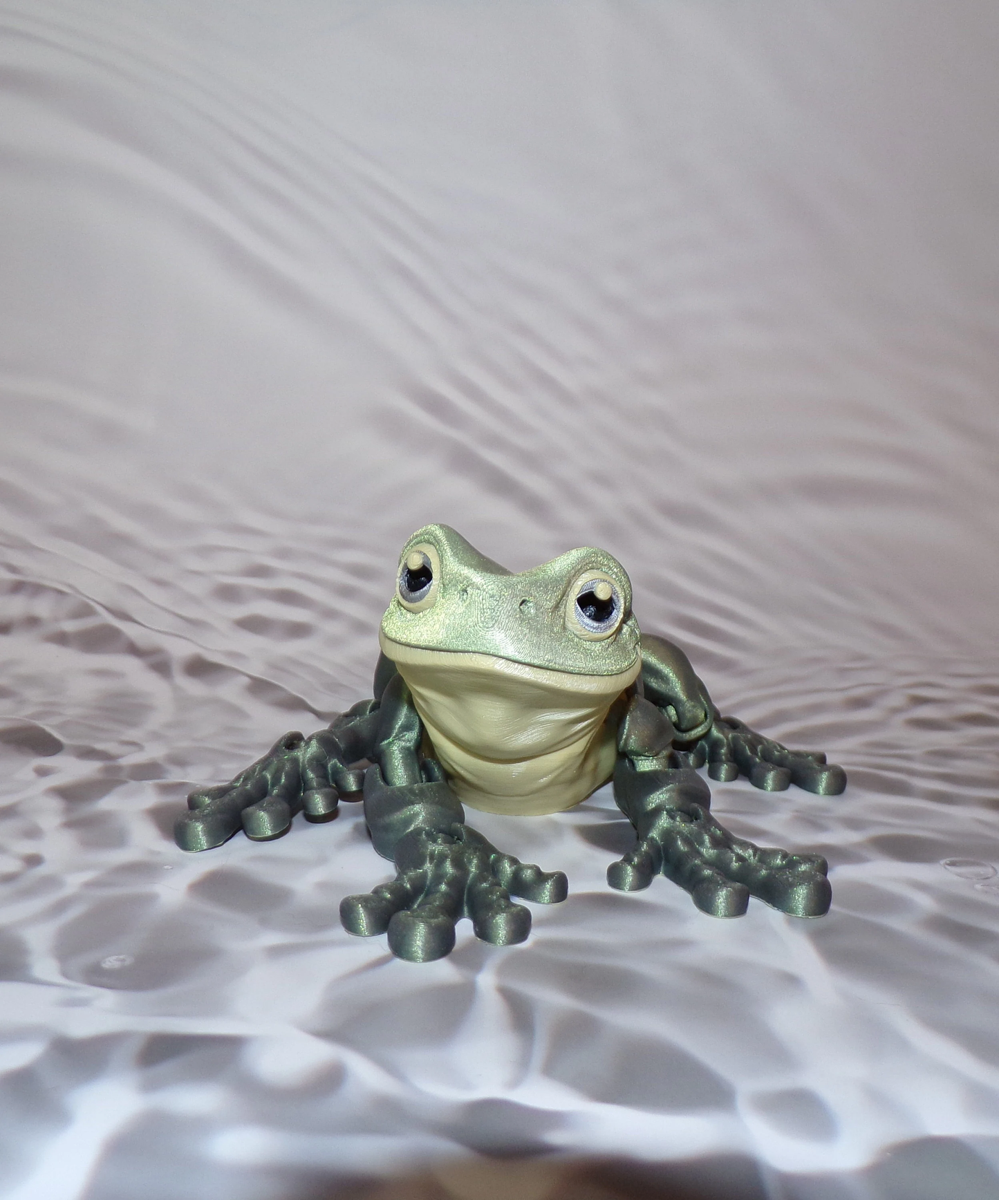 Whites Tree Frog: 3D Printed Articulated - Wonderland 3D Printing