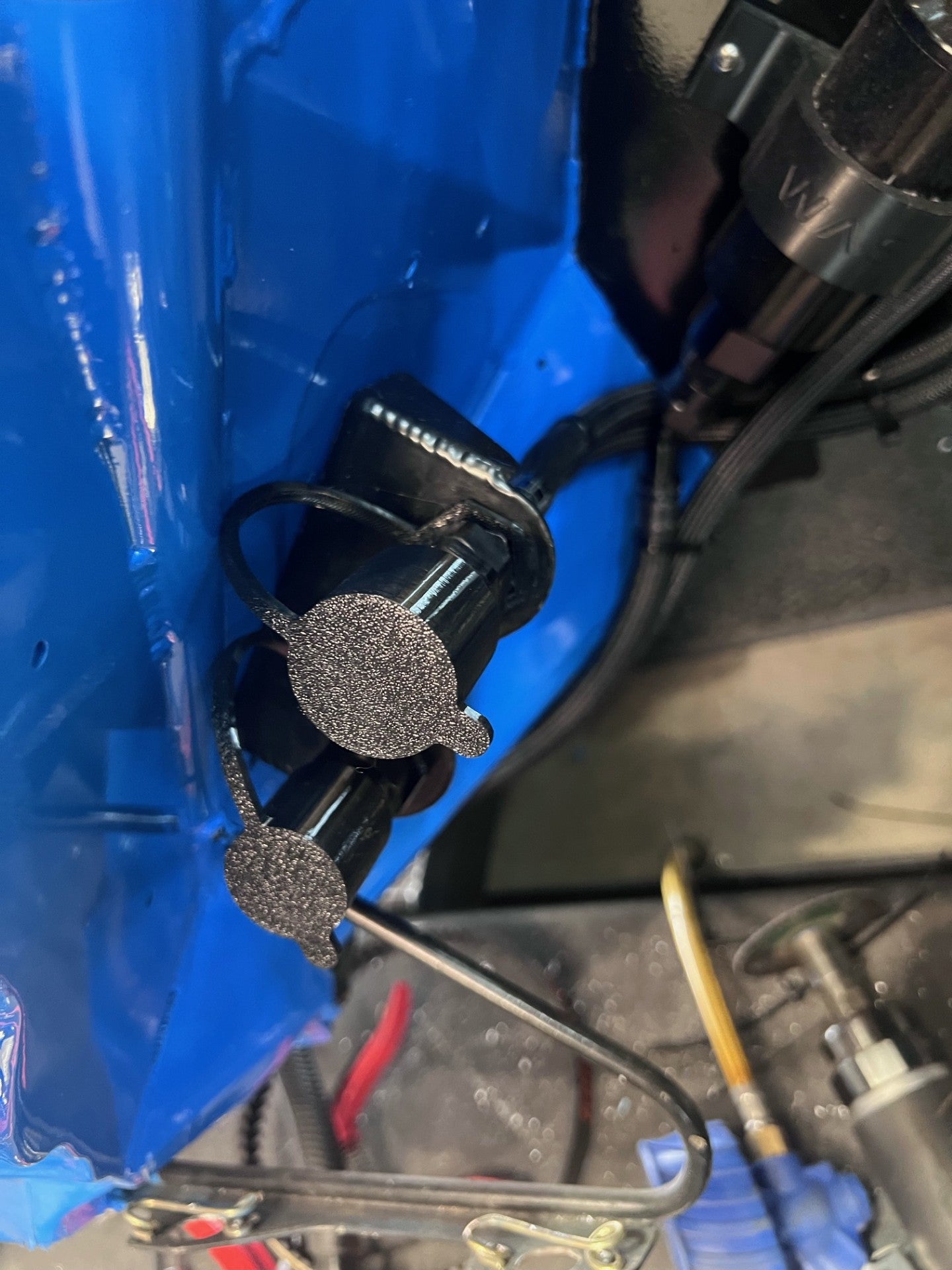 Remote Transmission Cooler Quick Disconnect Dust Caps with Tethers - Wonderland 3D Printing