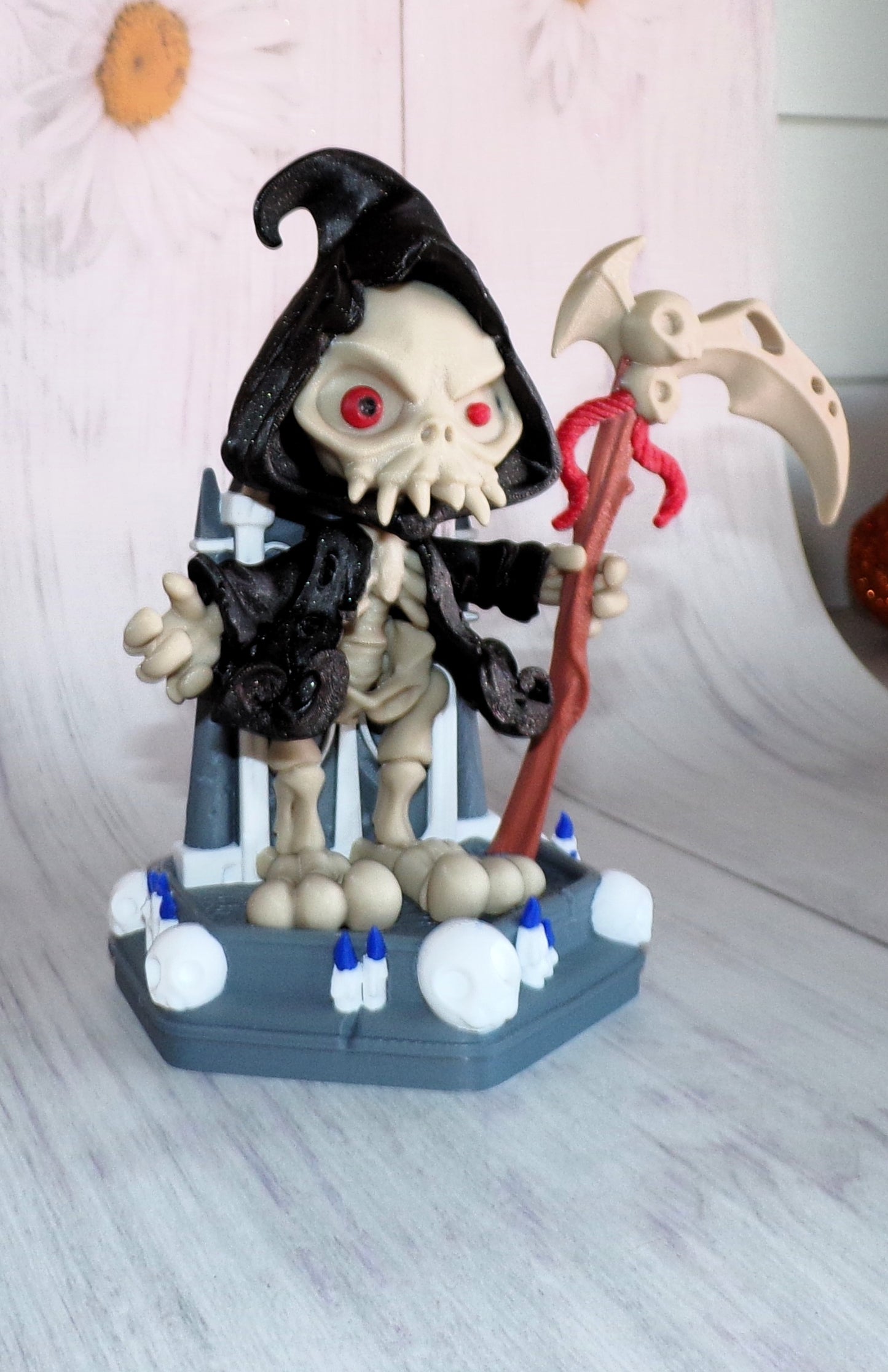 Grim Reaper with Staff, Stand Options Available, 3d printed Articulated Figurine - Wonderland 3D Printing 