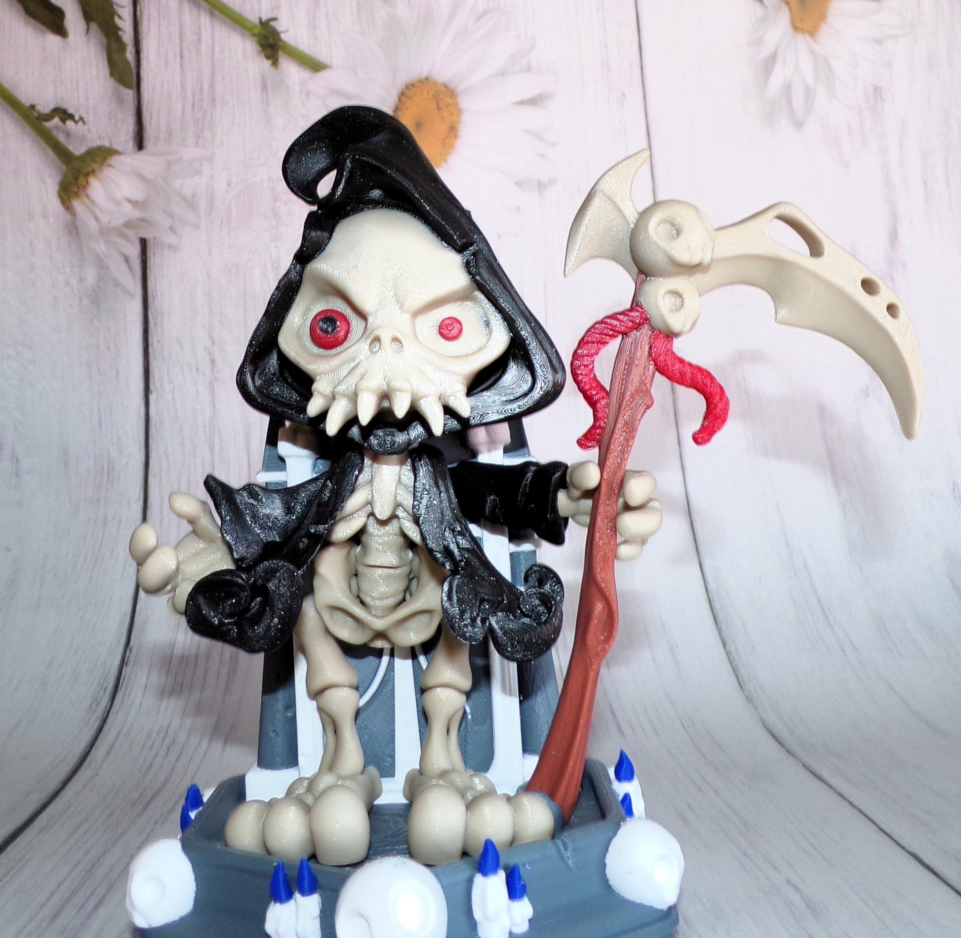 Grim Reaper with Staff, Stand Options Available, 3d printed Articulated Figurine - Wonderland 3D Printing 