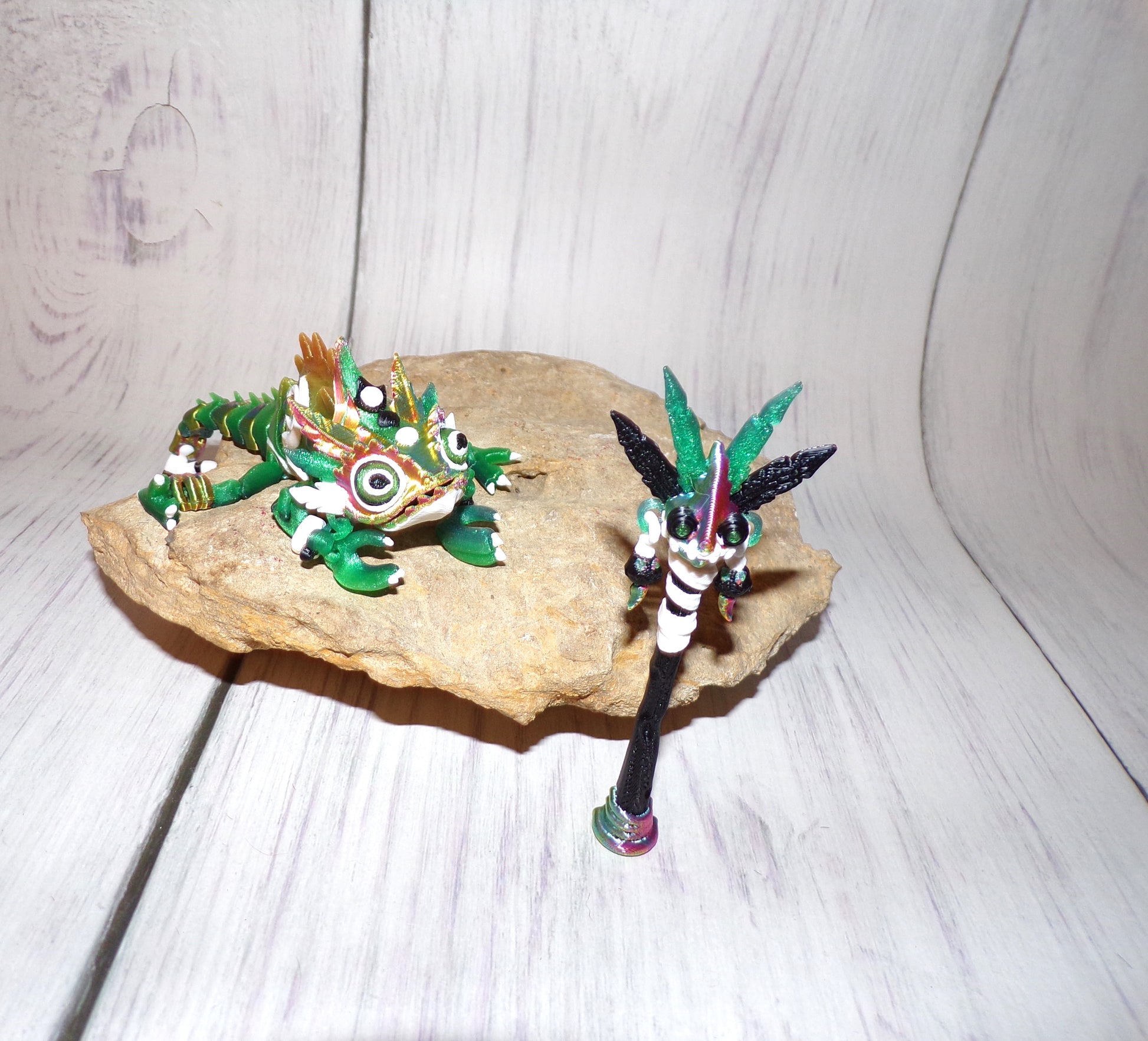 Shaman Chameleon 3d Printed Articulated Figurine - Wonderland 3D Printing 