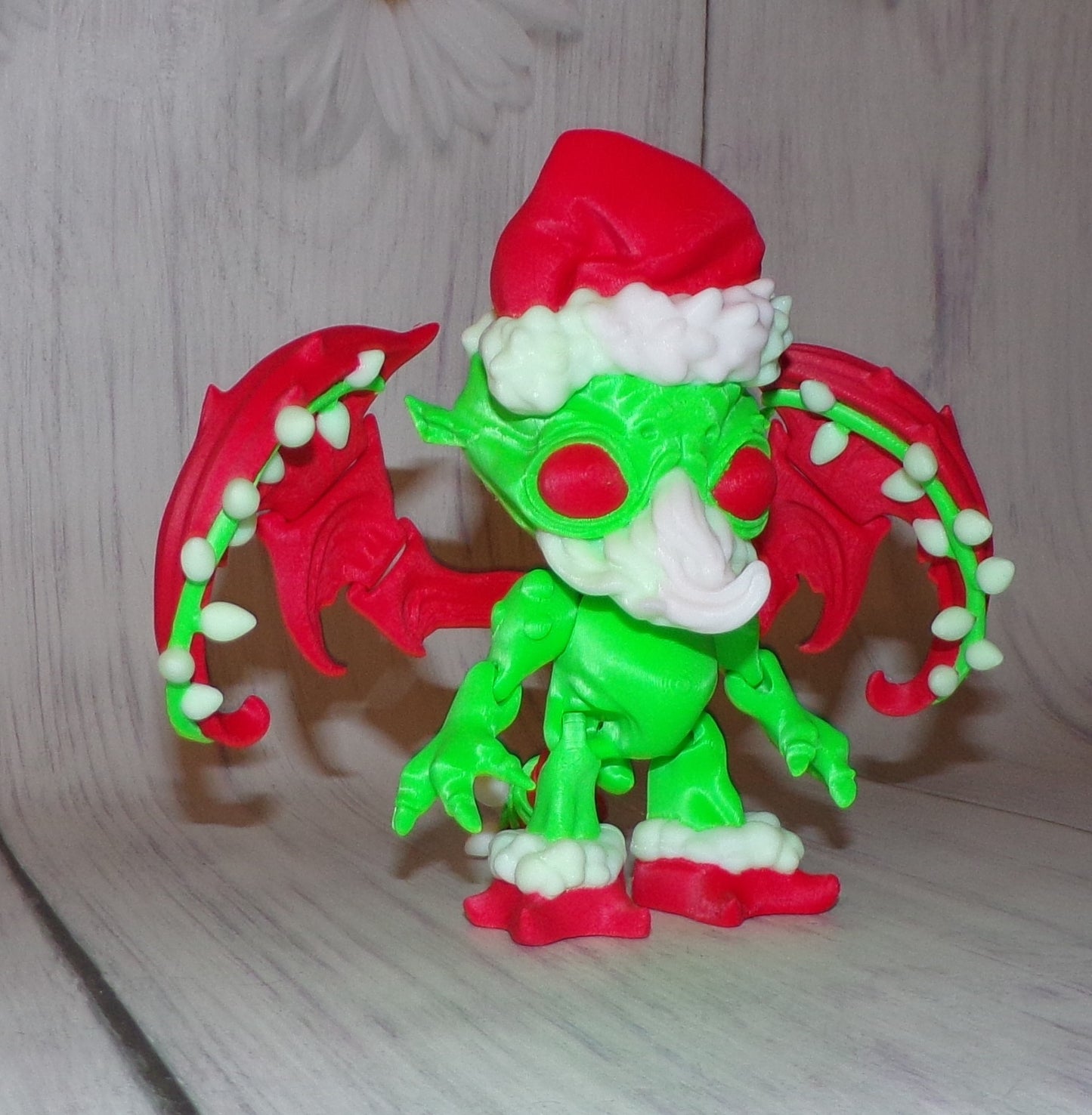 Santa Cthulhu 3d Printed Articulated Figurine - Wonderland 3D Printing 