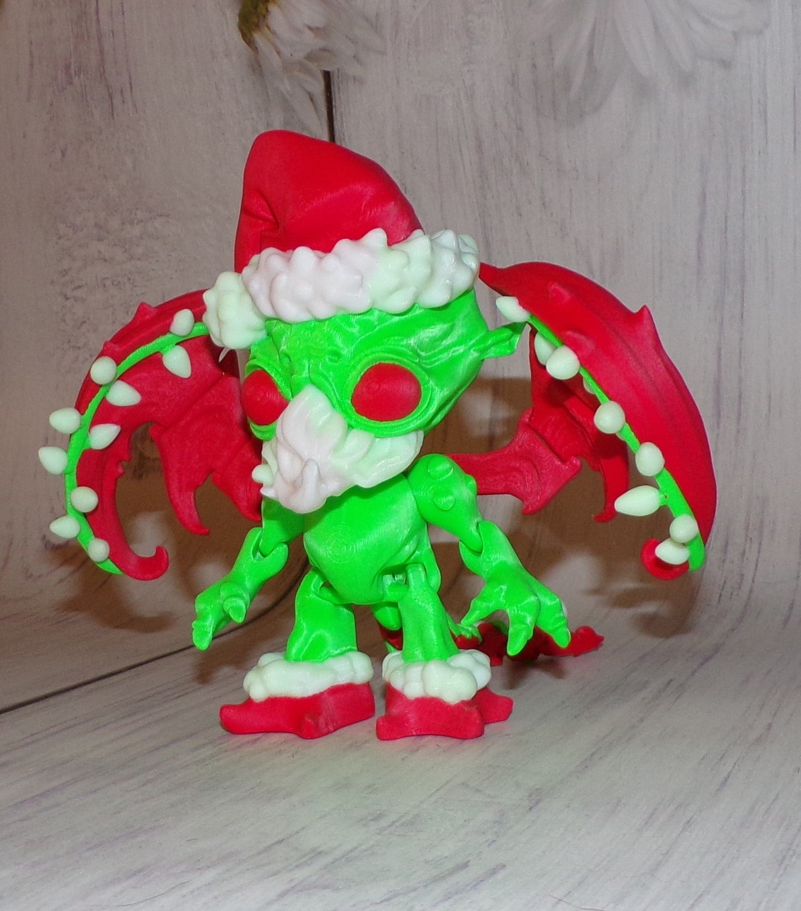 Santa Cthulhu 3d Printed Articulated Figurine - Wonderland 3D Printing 