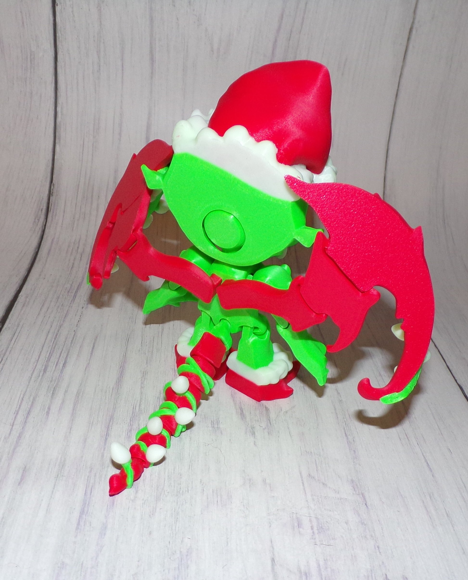 Santa Cthulhu 3d Printed Articulated Figurine - Wonderland 3D Printing 