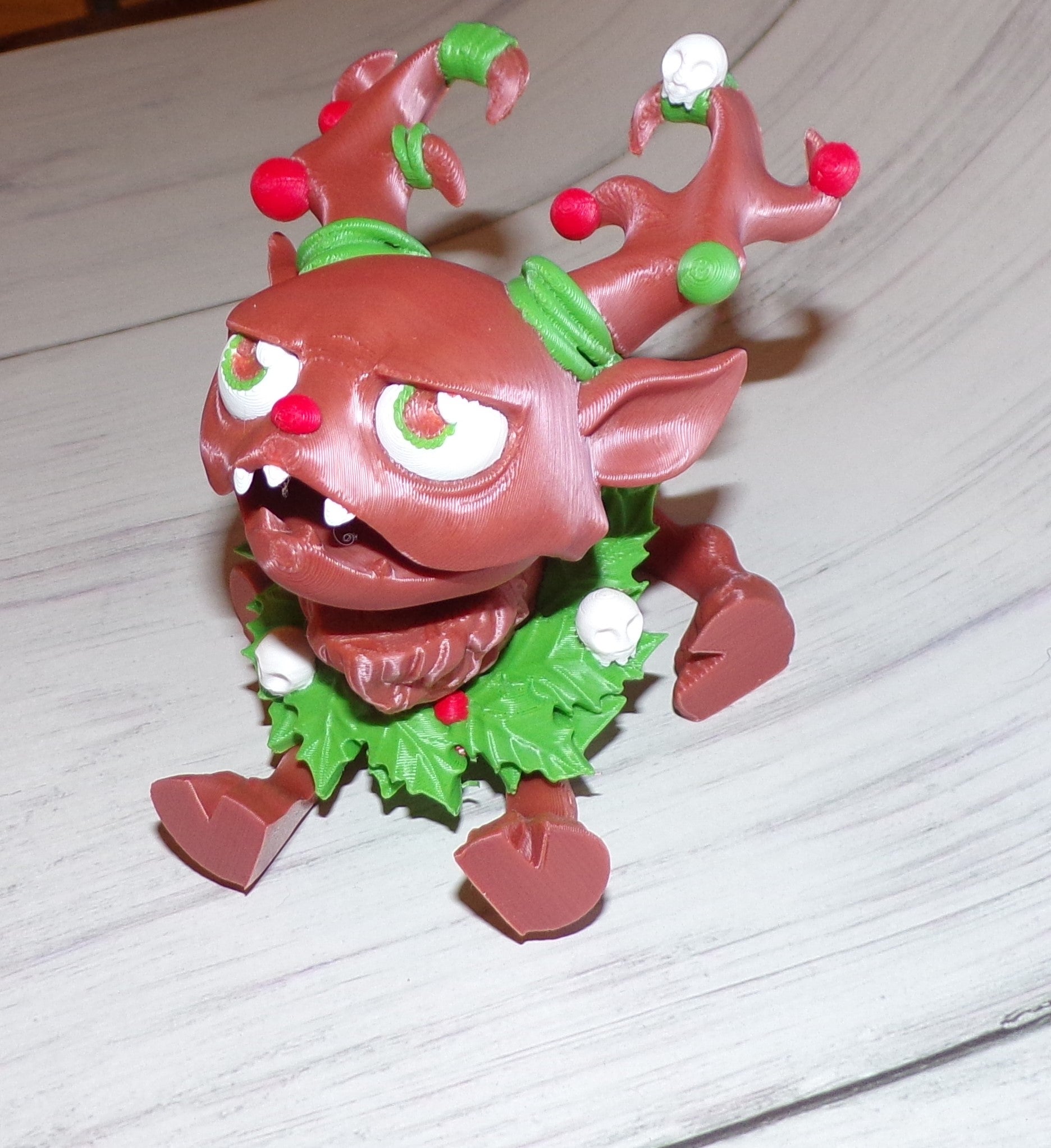 Mad Reindeer 3d printed Articulated Figurine - Wonderland 3D Printing 