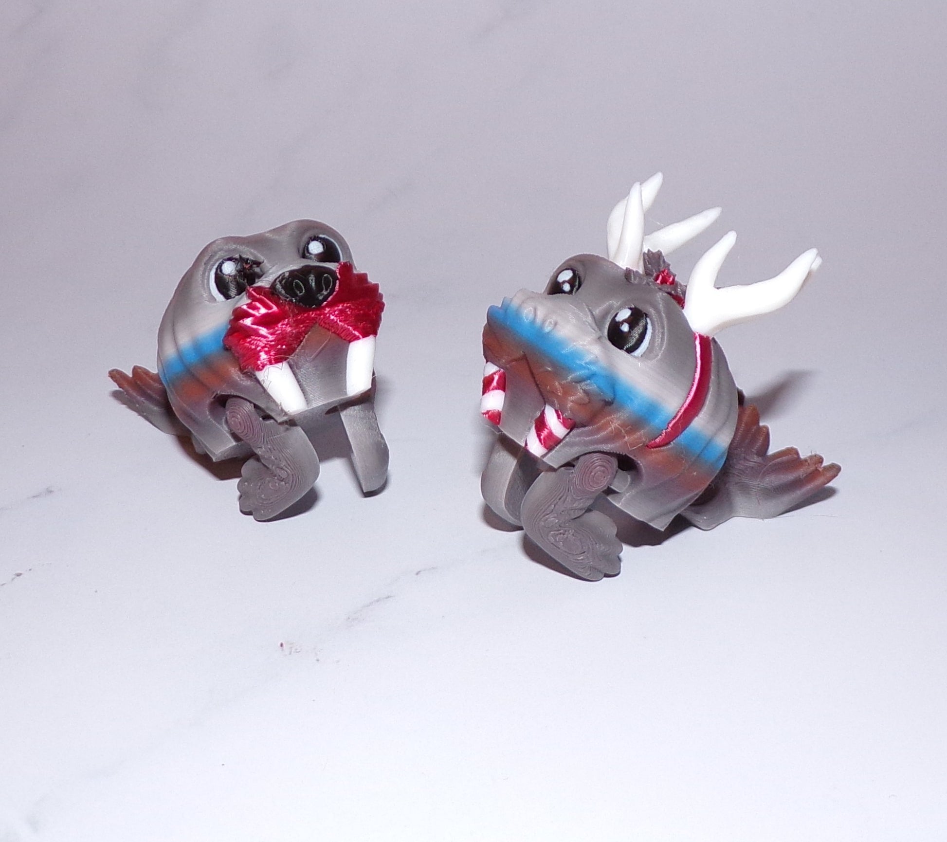 Christmas Pufflings, Articulated 3d Printed Figurines, comes with 2 free random pufflings with any Artic Slide Purchase - Wonderland 3D Printing 