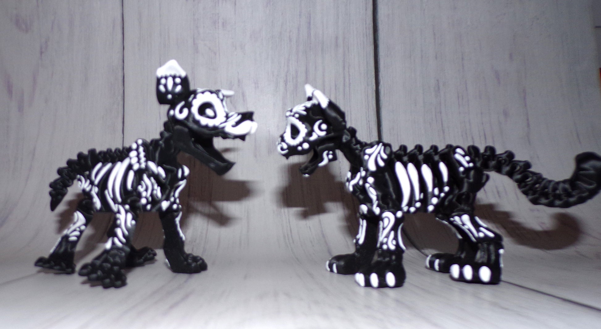 Skeleton Dog or Cat Articulated 3d Printed Figurine - Wonderland 3D Printing 