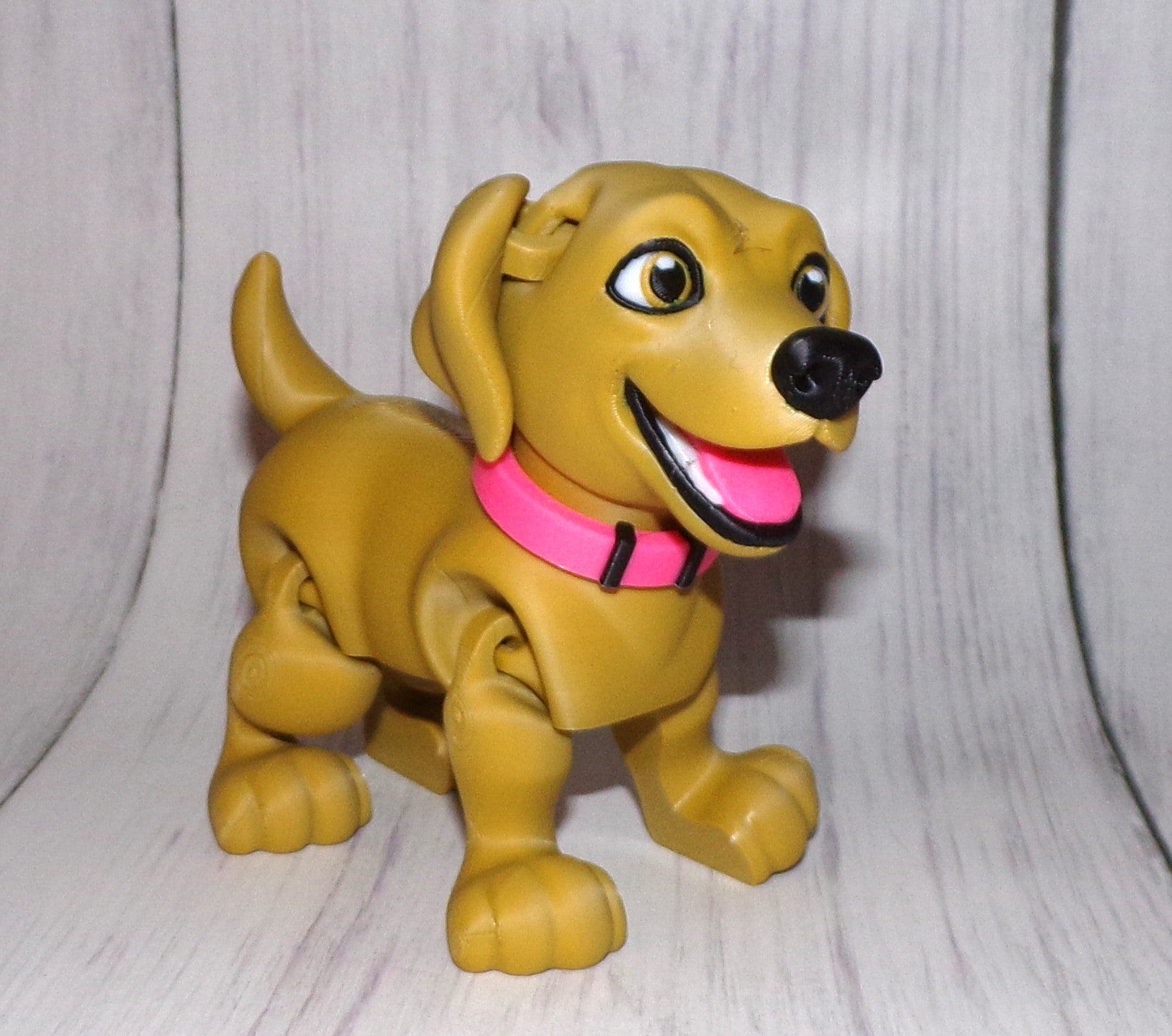 Labrador  3D Printed Articulated Figurine - Wonderland 3D Printing 