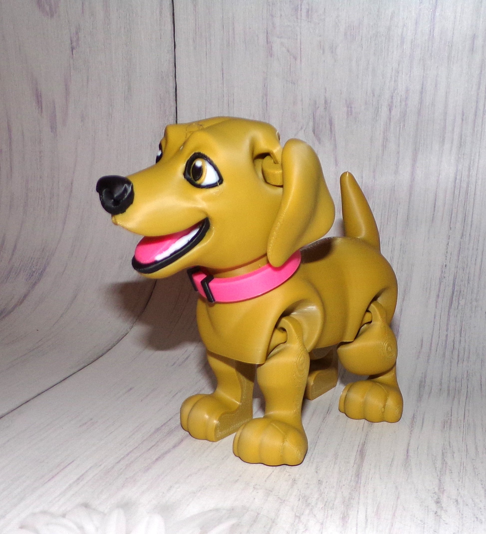 Labrador  3D Printed Articulated Figurine - Wonderland 3D Printing 