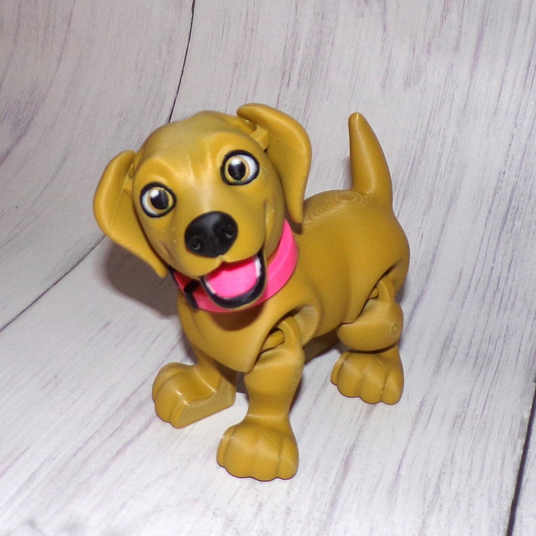 Labrador  3D Printed Articulated Figurine - Wonderland 3D Printing 