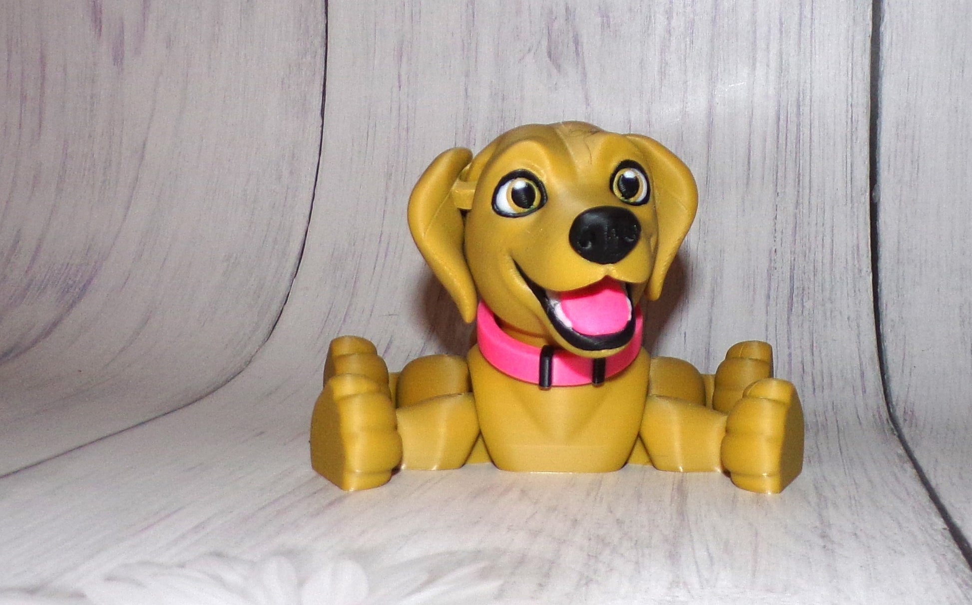 Labrador  3D Printed Articulated Figurine - Wonderland 3D Printing 