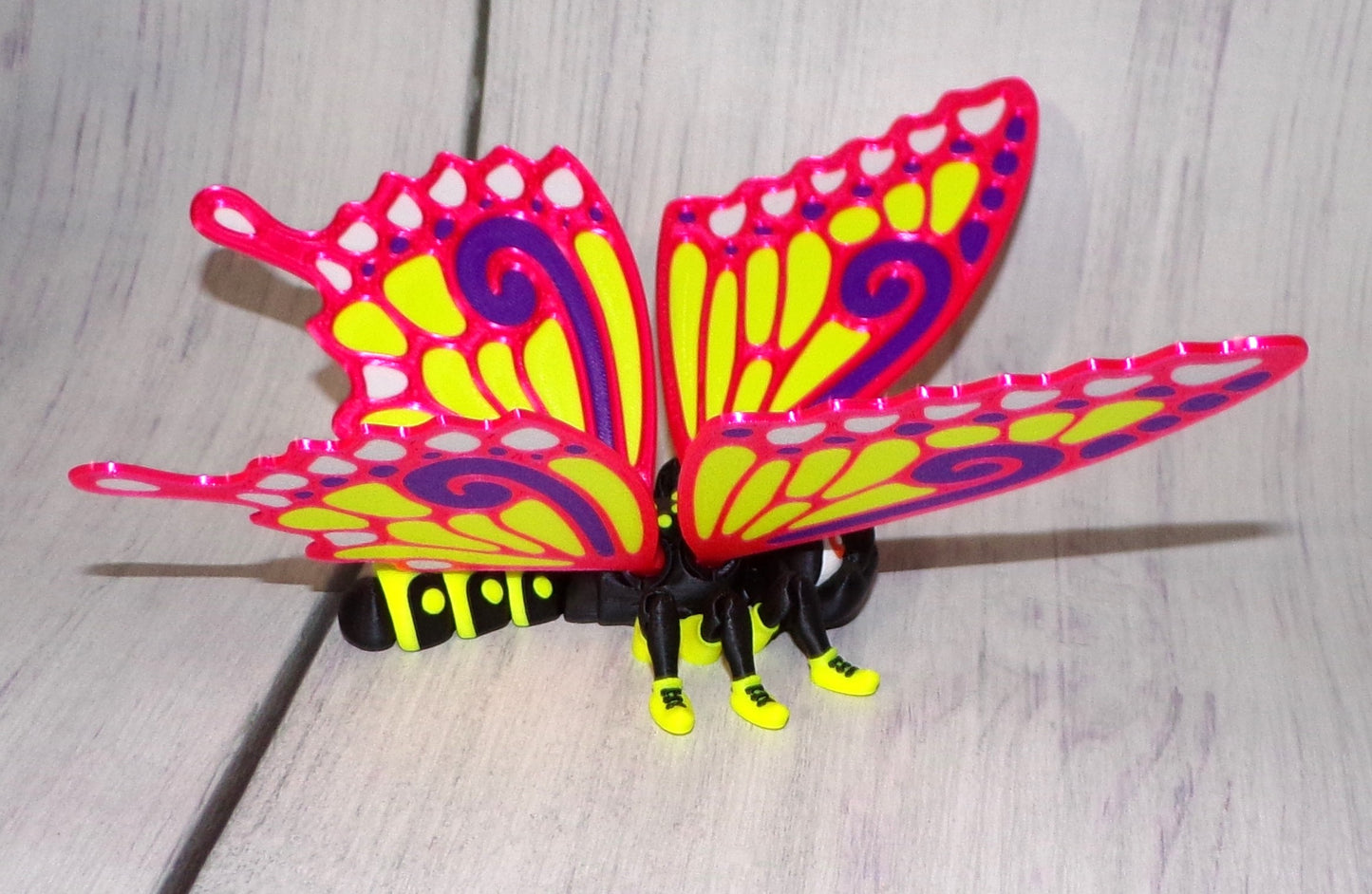 Butterfly:3D Printed, Fully Articulated Butterfly - Wonderland 3D Printing 