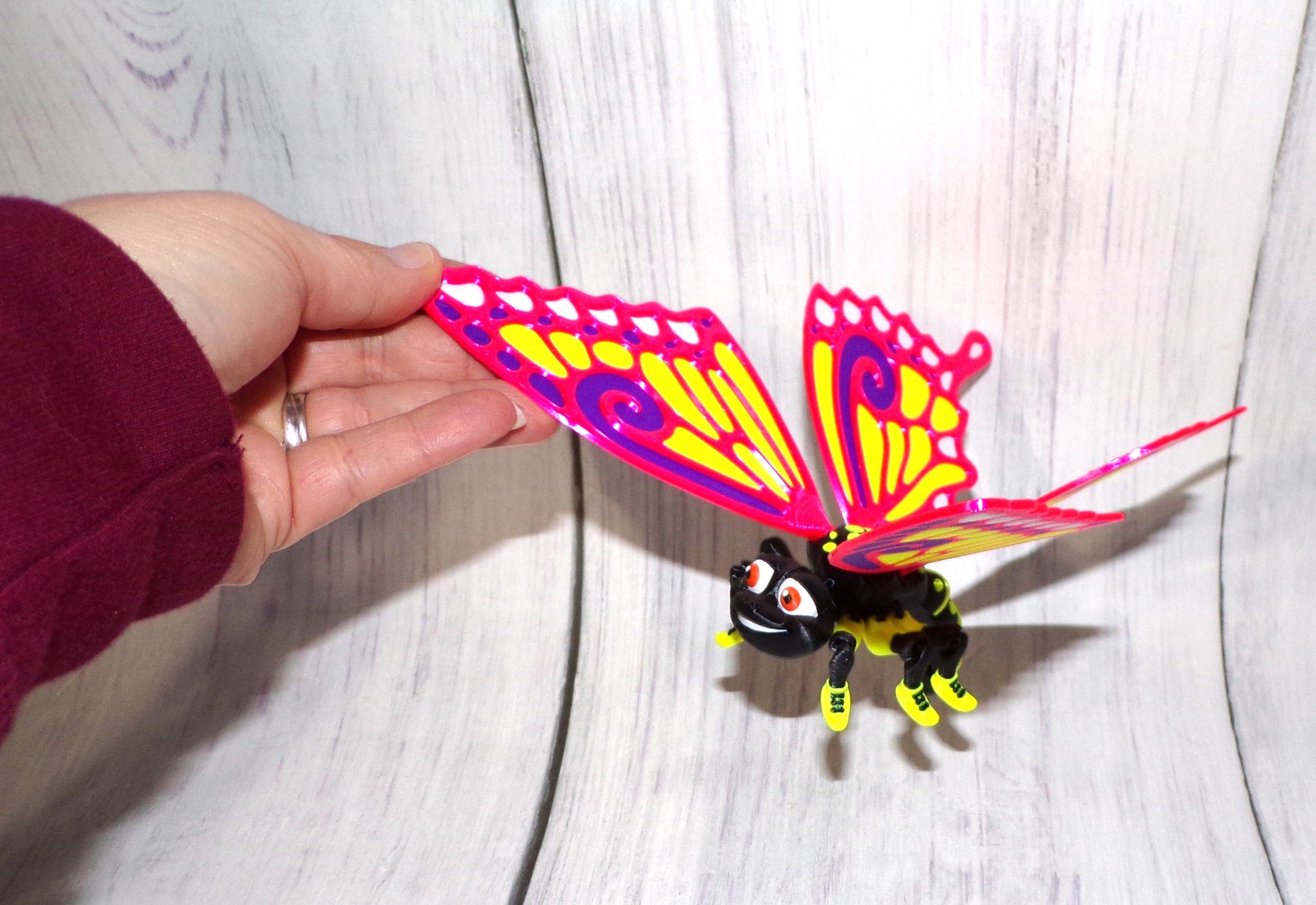 Butterfly:3D Printed, Fully Articulated Butterfly - Wonderland 3D Printing 