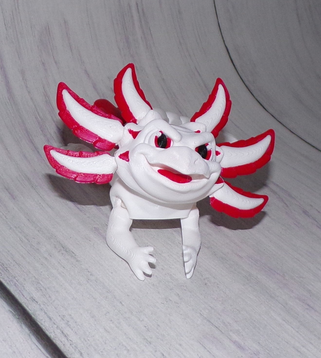 Velvet Cake Axolotl Articulated 3d Printed Figurine - Wonderland 3D Printing 