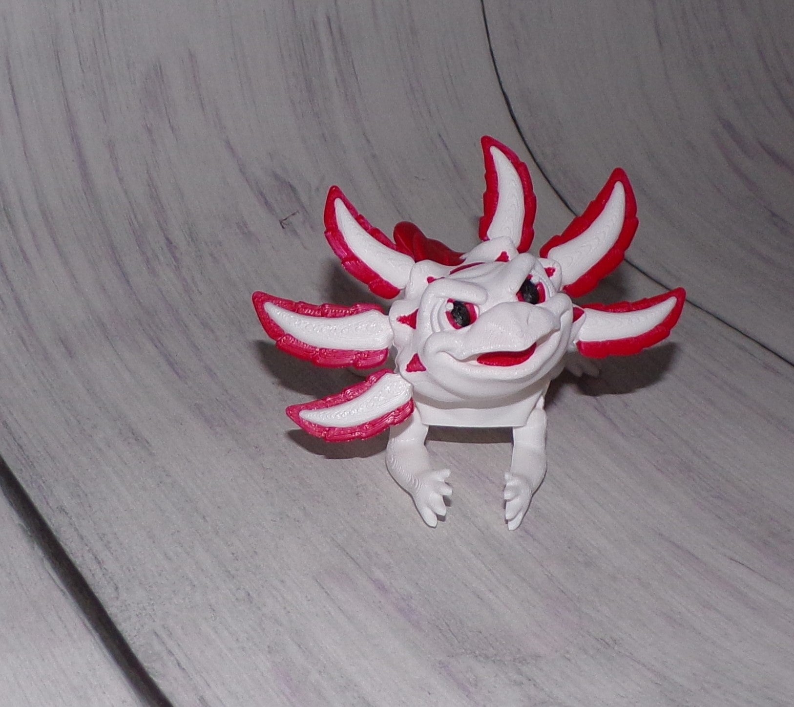 Velvet Cake Axolotl Articulated 3d Printed Figurine - Wonderland 3D Printing 