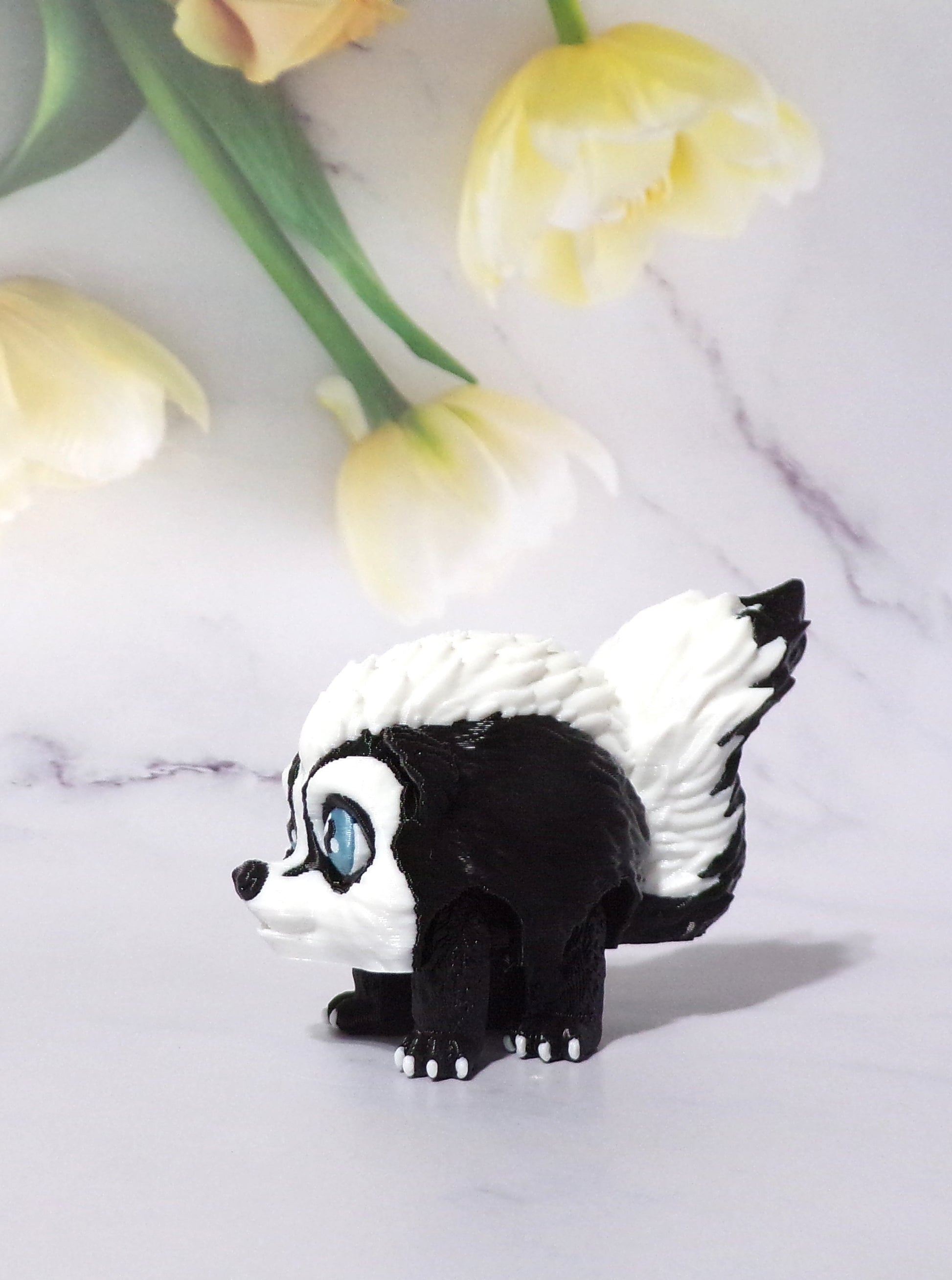 Raccoon, Chinchilla, Hedgehog, Squirrel, Fox, Skunk or Skunkerbell Puff Articulated 3d Printed Figurine - Wonderland 3D Printing 