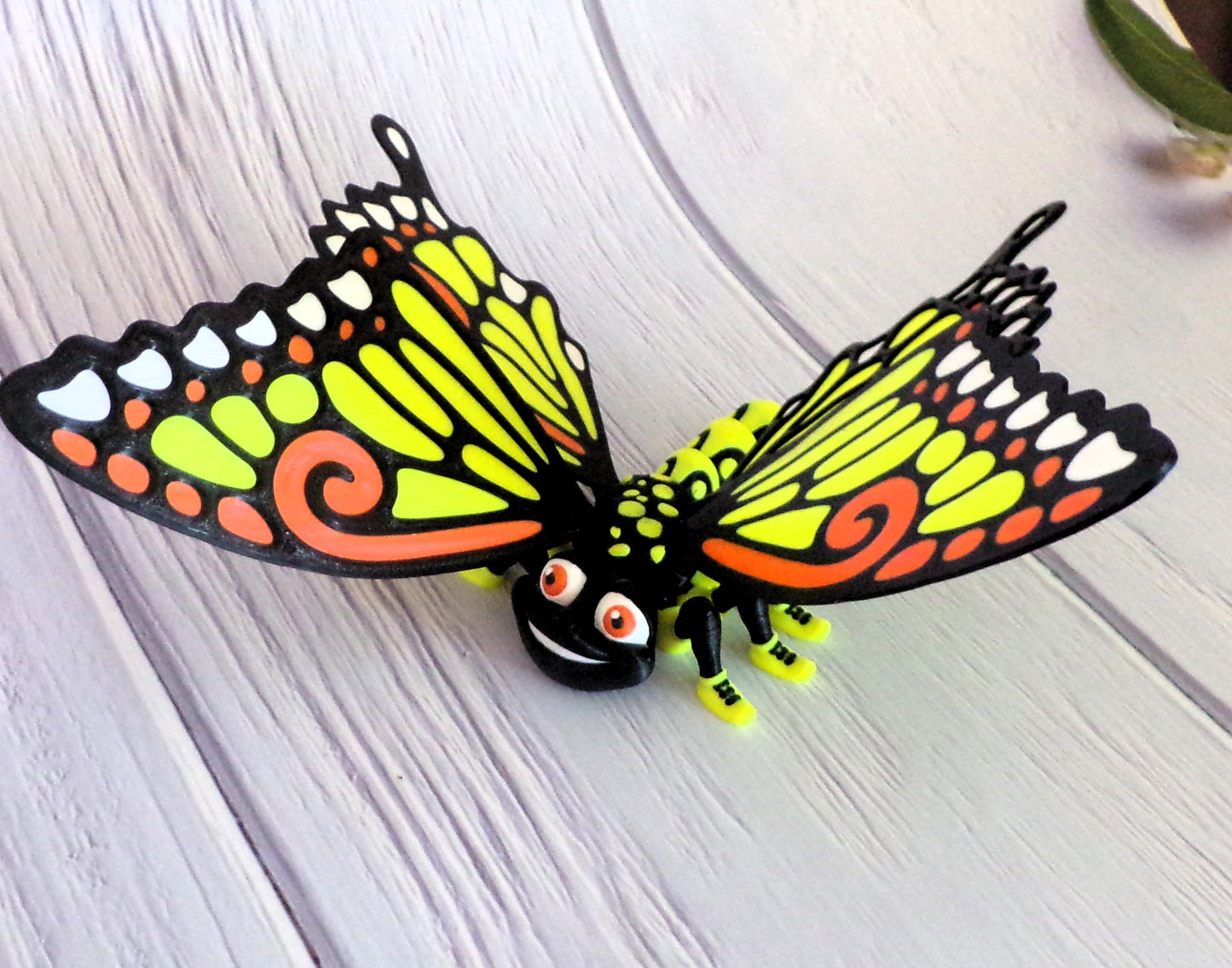 Butterfly:3D Printed, Fully Articulated Butterfly - Wonderland 3D Printing 