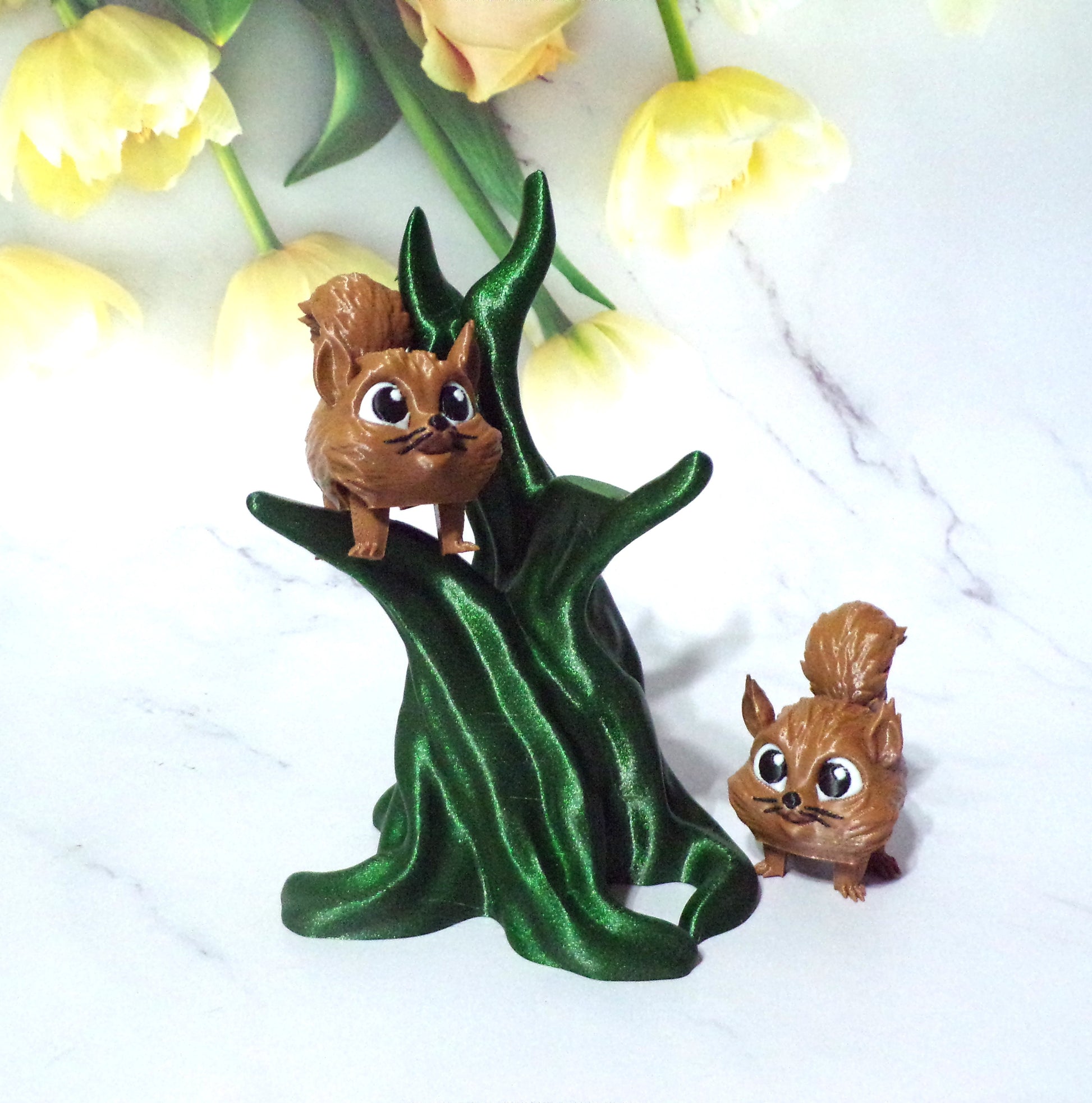 Raccoon, Chinchilla, Hedgehog, Squirrel, Fox, Skunk or Skunkerbell Puff Articulated 3d Printed Figurine - Wonderland 3D Printing 