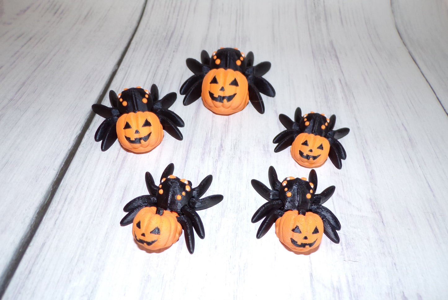 Pumpkin or Jack O Lantern Spider set of 2 - Wonderland 3D Printing 