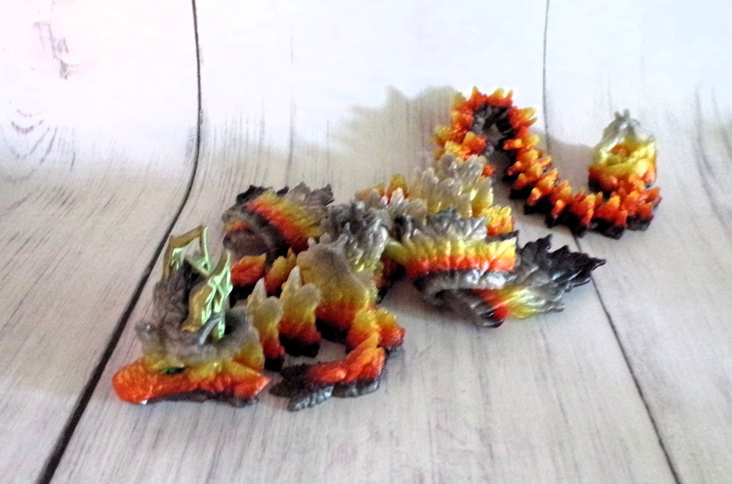 Autum Dragon:3D Printed, Fully Articulated - Wonderland 3D Printing 