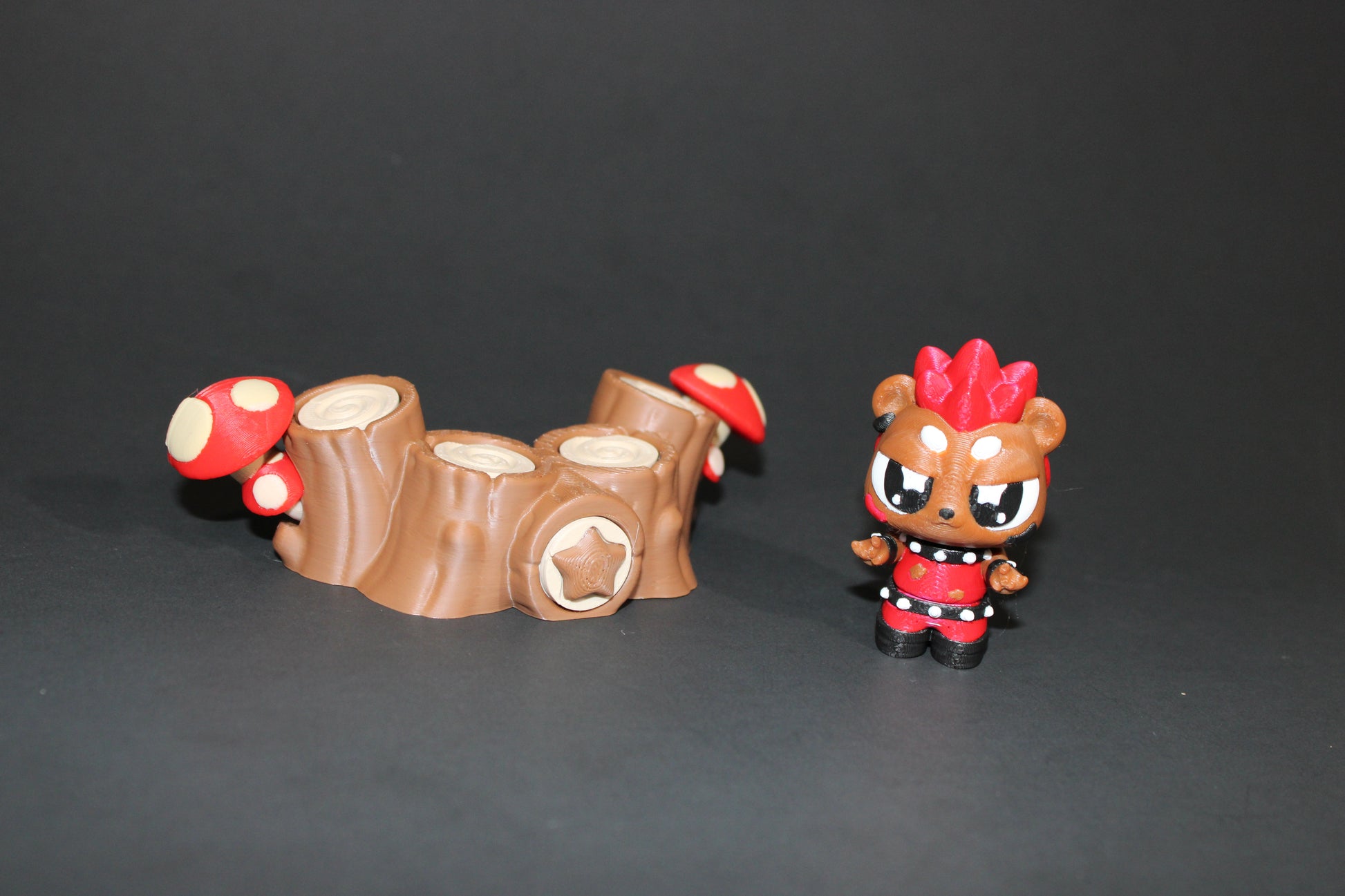 3D-printed Flexi Punk Rock Hedgehog with Stump Drum Set 2.25" Tall - Wonderland 3D Printing 
