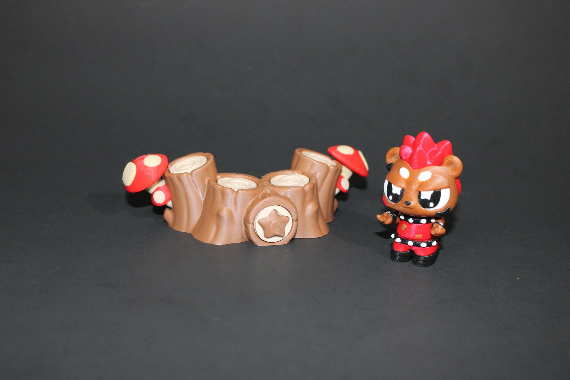 3D-printed Flexi Punk Rock Hedgehog with Stump Drum Set 2.25" Tall - Wonderland 3D Printing 