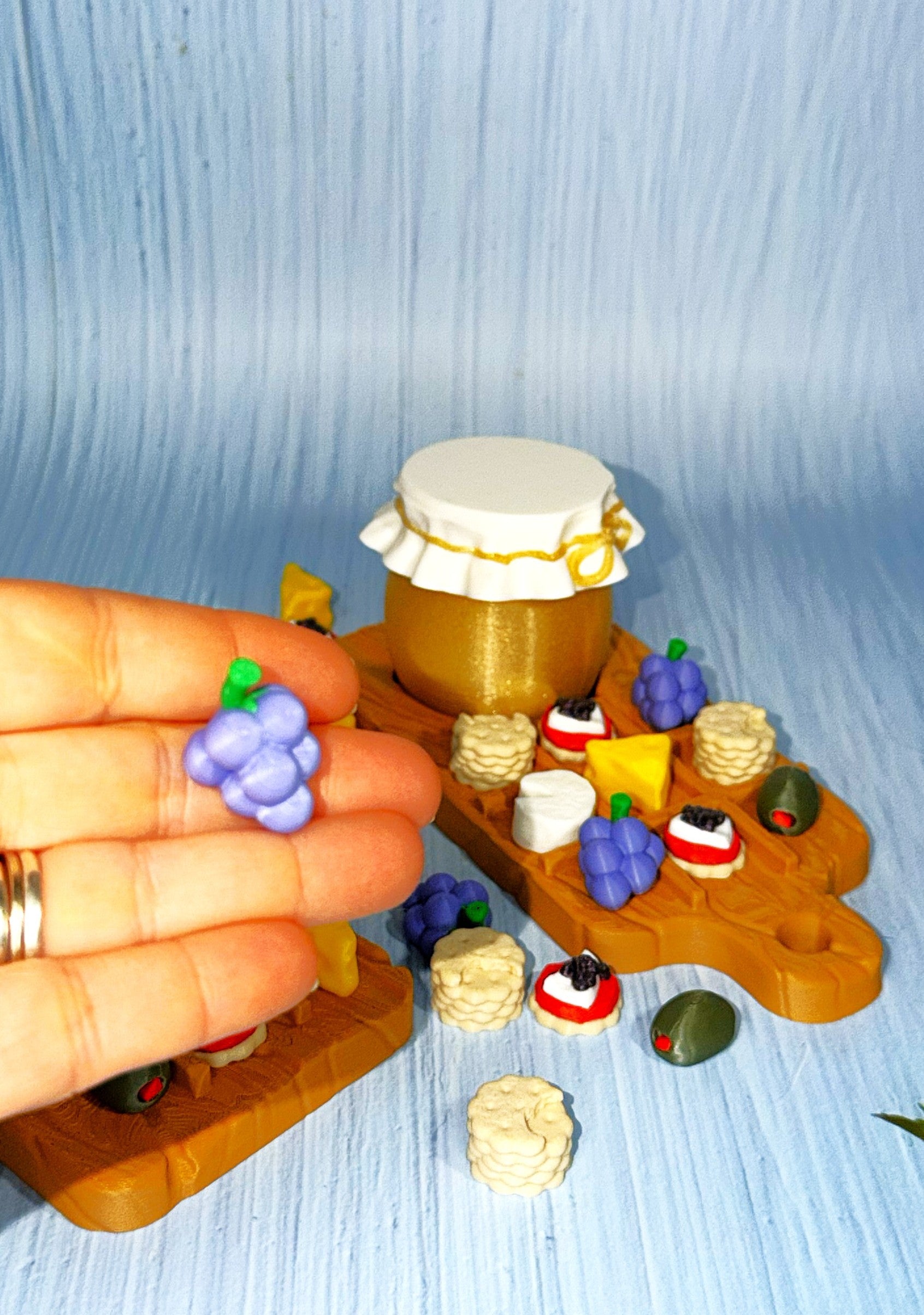 Charcuterie Board Tic Tac Toe - 3D Printed - Wonderland 3D Printing 