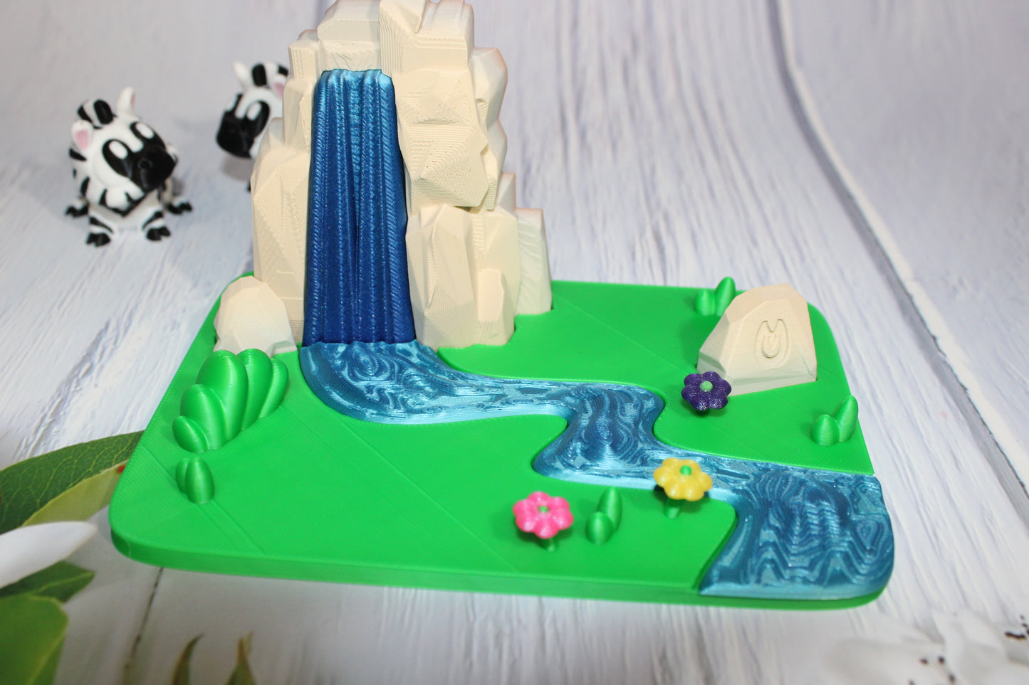 Zebras with Waterfall Play set-3D Printed Articulated