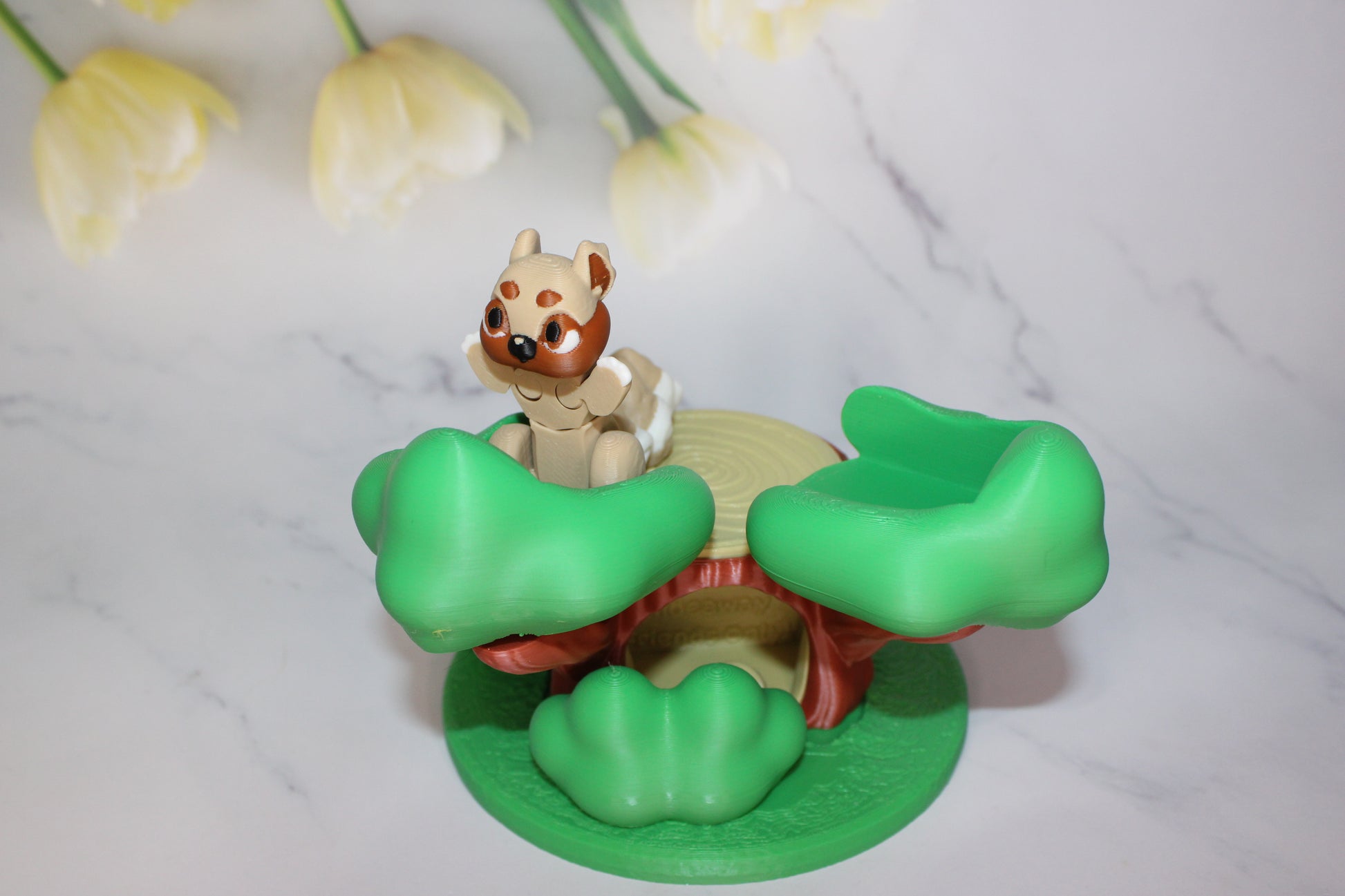 Squirrel 4.25 inches with Tree Habitat Options 3D Printed Articulated Flexi Figurine - Wonderland 3D Printing 
