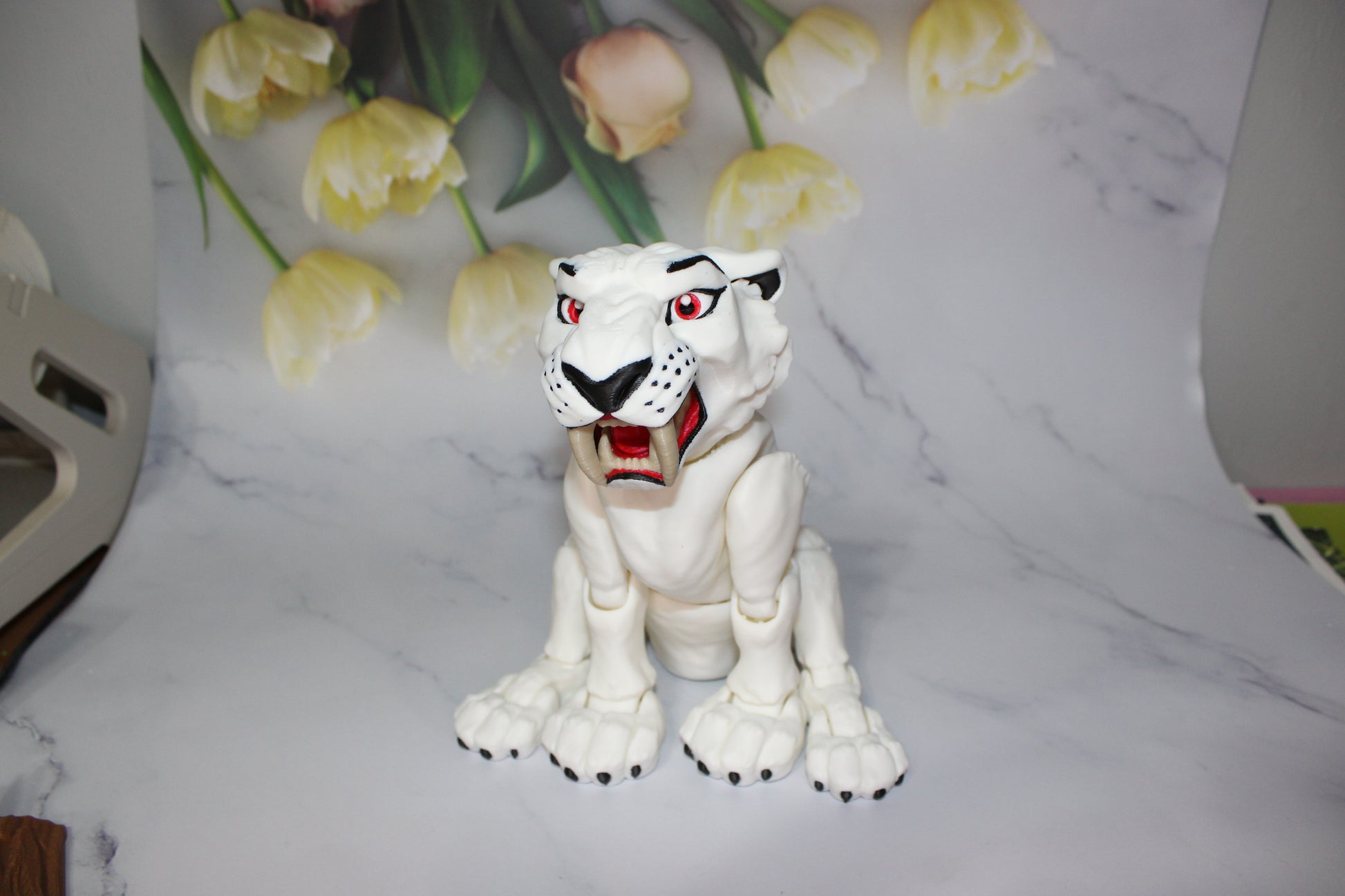 Saber Tooth Tiger 3D Printed Articulated Flexi Figurine - Wonderland 3D Printing 