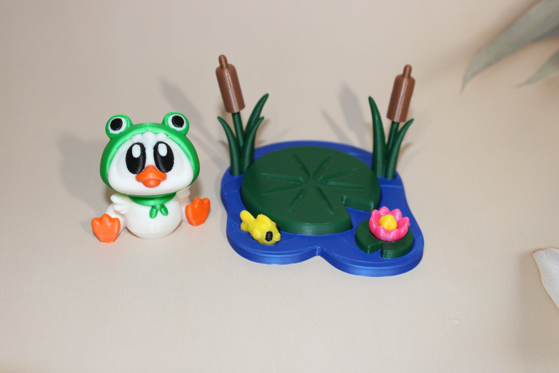 3d printed Duck with Pond Diorama - Wonderland 3D Printing 