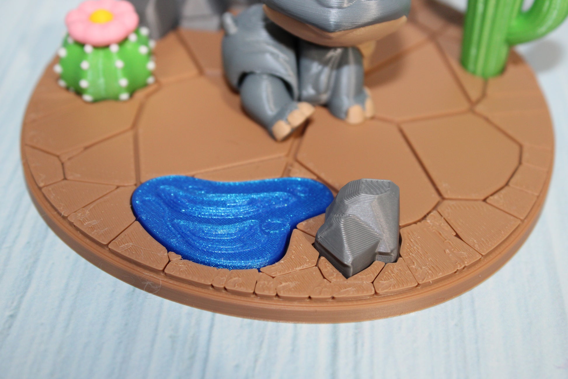 3d printed Rhino with Desert Diorama - Wonderland 3D Printing 