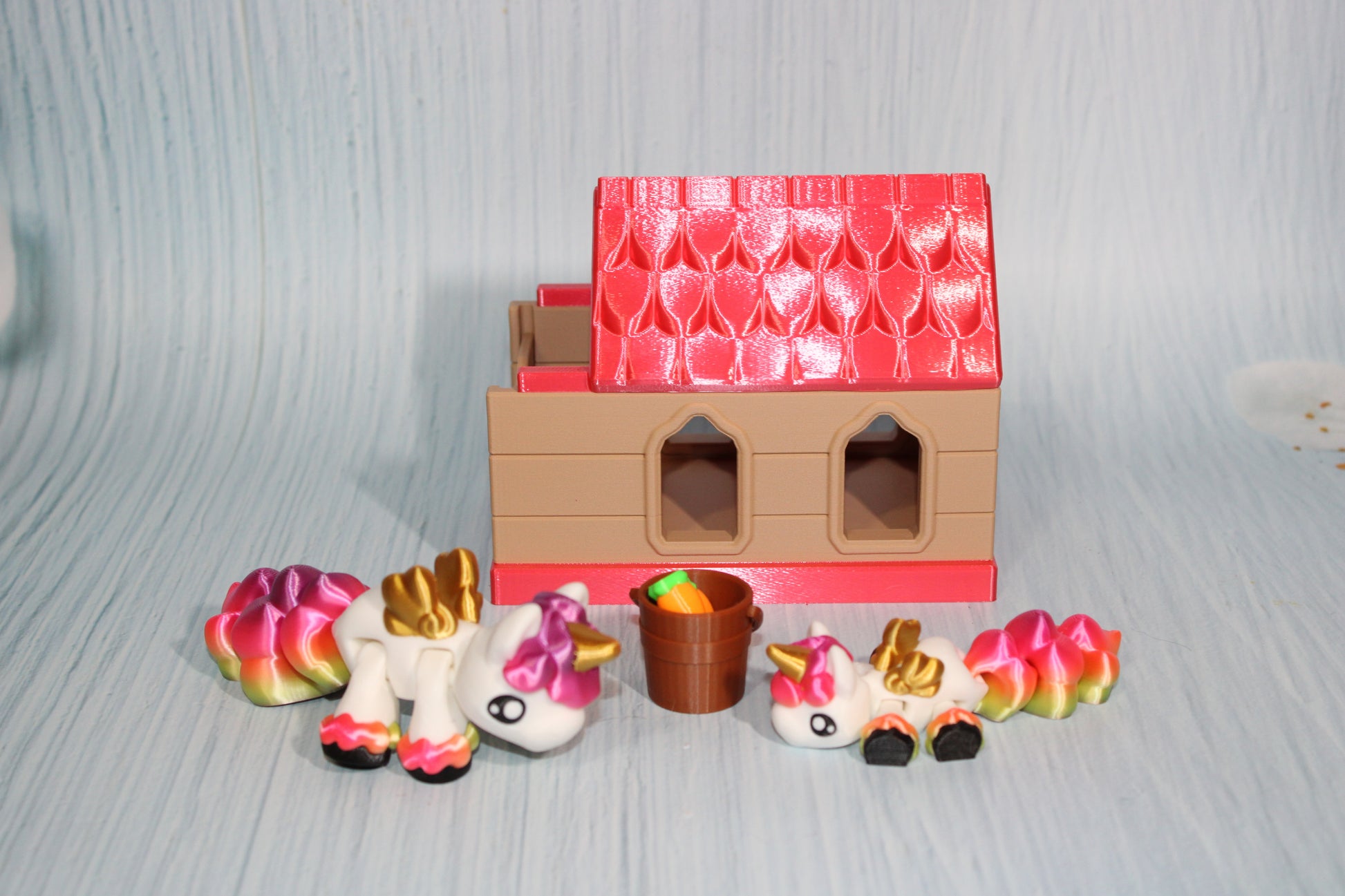 Unicorn Pony with Stable - 3D Printed - Wonderland 3D Printing 