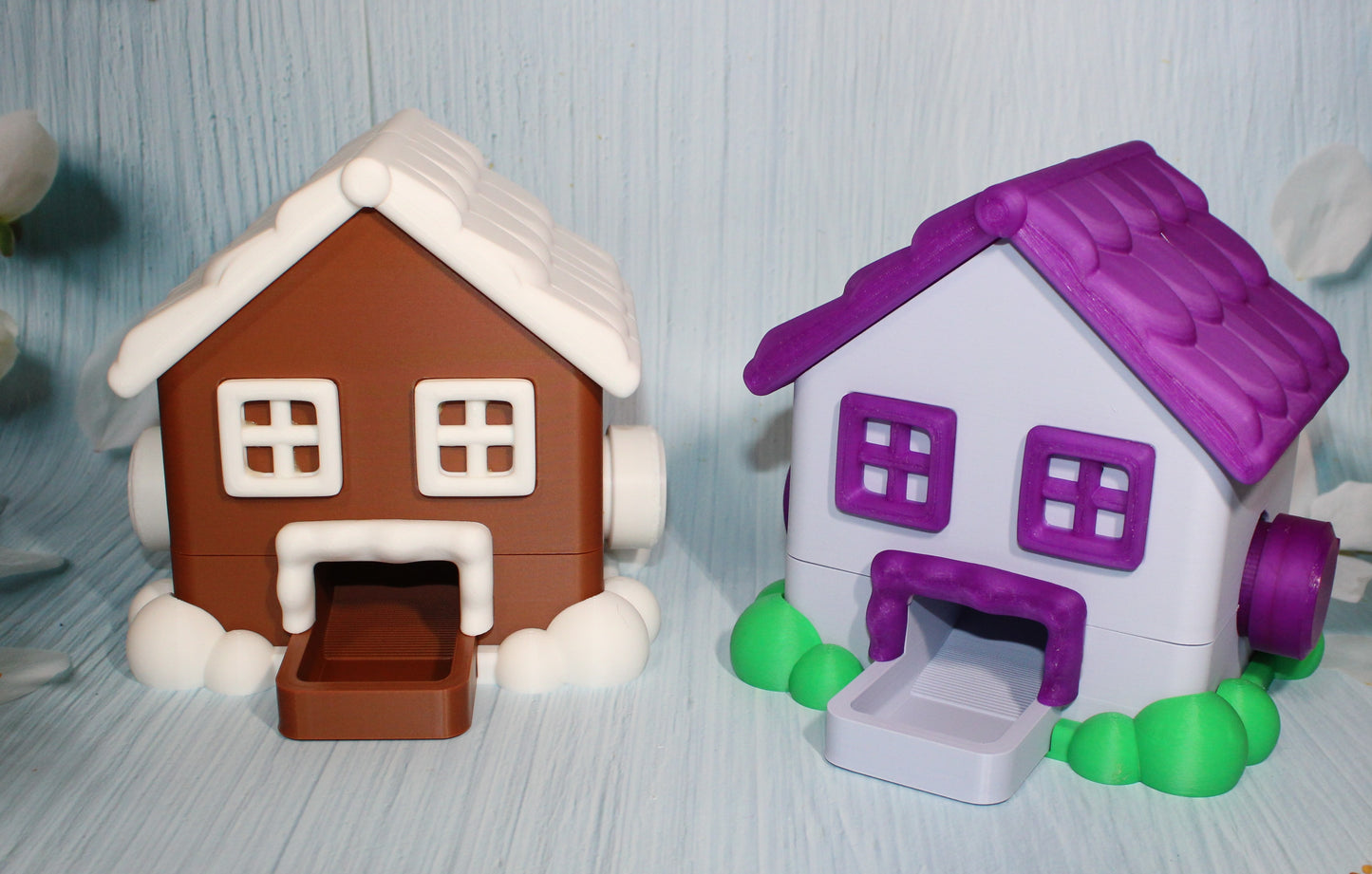 Tiny Vending Machine 3d printed with Minis - Wonderland 3D Printing 