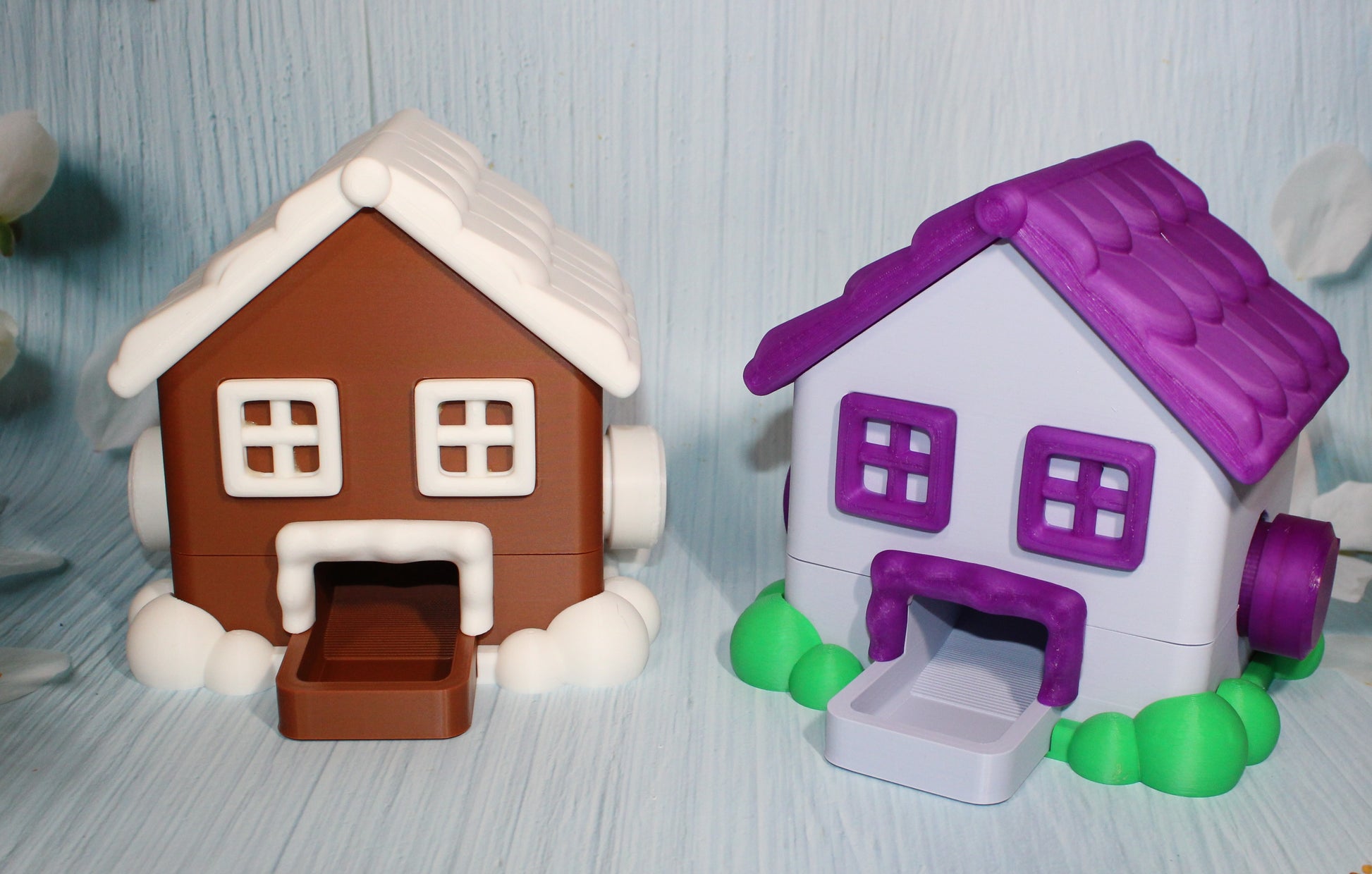 Tiny Vending Machine 3d printed with Minis - Wonderland 3D Printing 
