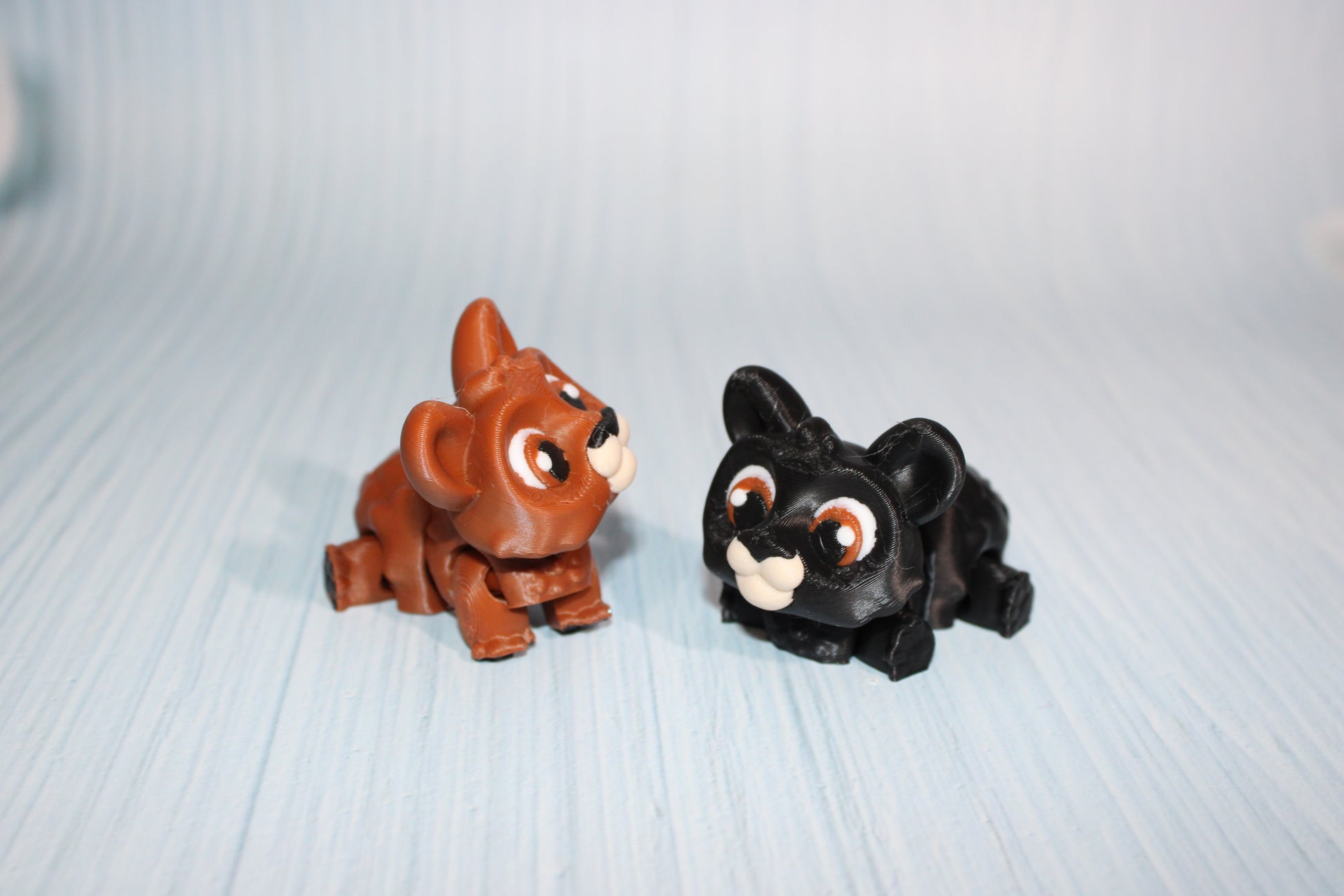 Mini Bear 2.5 inches Articulated 3d Printed Figurine- both Included - Wonderland 3D Printing 