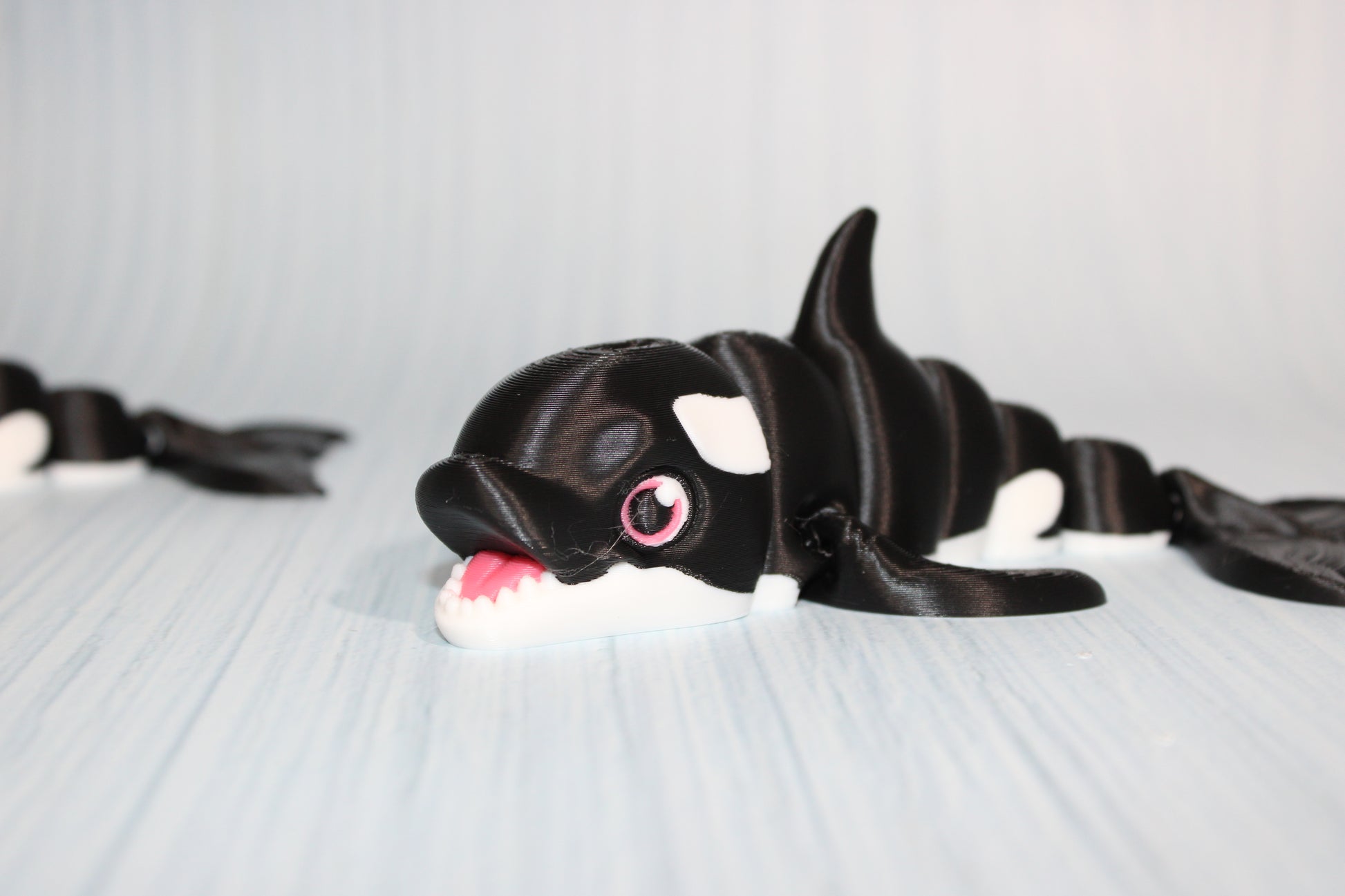 Killer whale or Narwhal Christmas Edition 3D Printed Articulated Flexi Fidget Figurine - Wonderland 3D Printing 