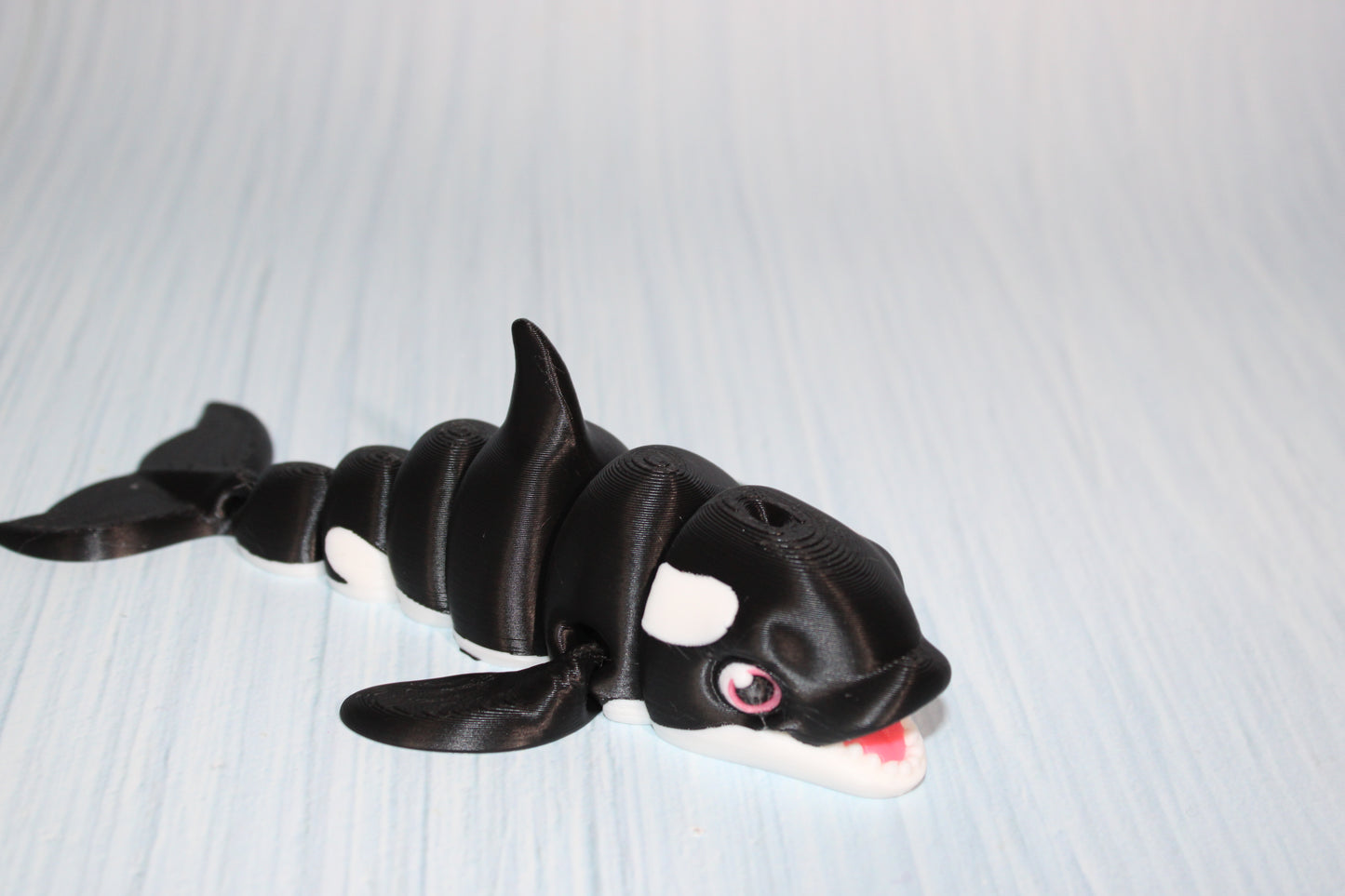 Killer whale or Narwhal Christmas Edition 3D Printed Articulated Flexi Fidget Figurine - Wonderland 3D Printing 