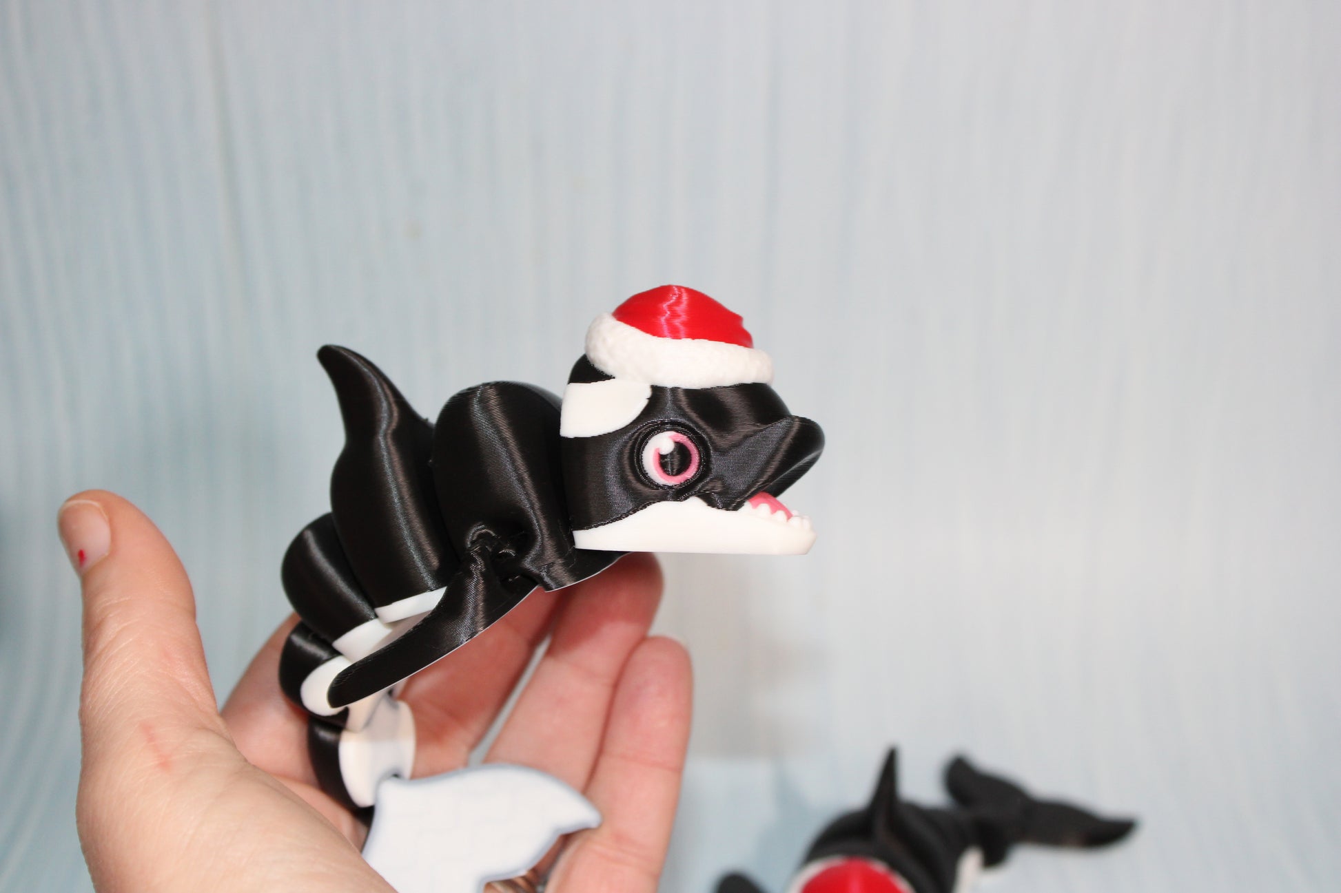Killer whale or Narwhal Christmas Edition 3D Printed Articulated Flexi Fidget Figurine - Wonderland 3D Printing 