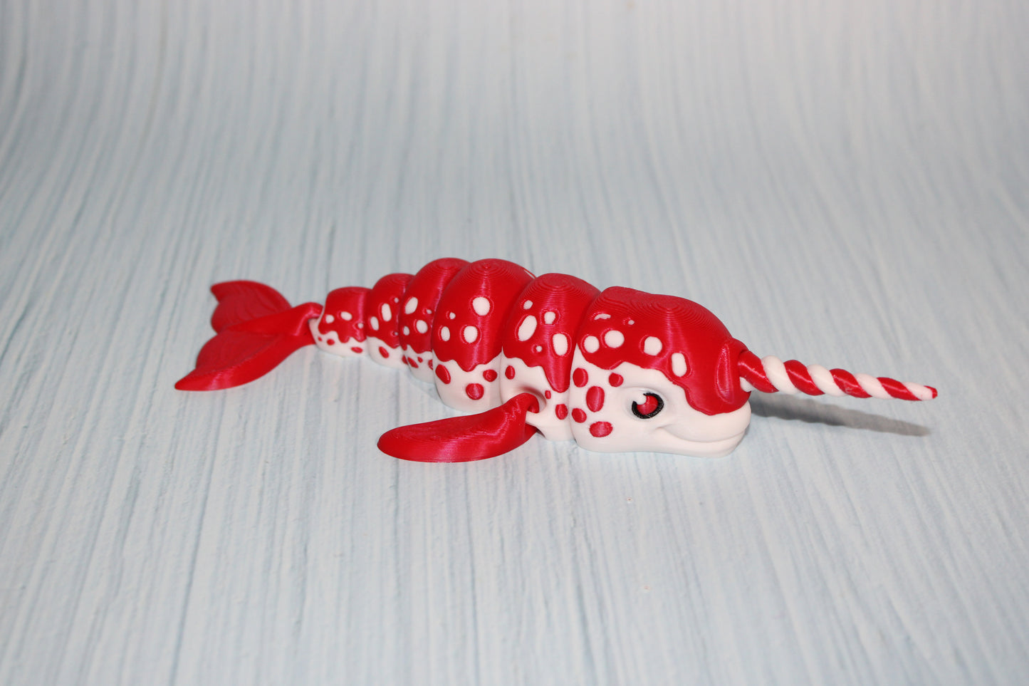 Killer whale or Narwhal Christmas Edition 3D Printed Articulated Flexi Fidget Figurine - Wonderland 3D Printing 