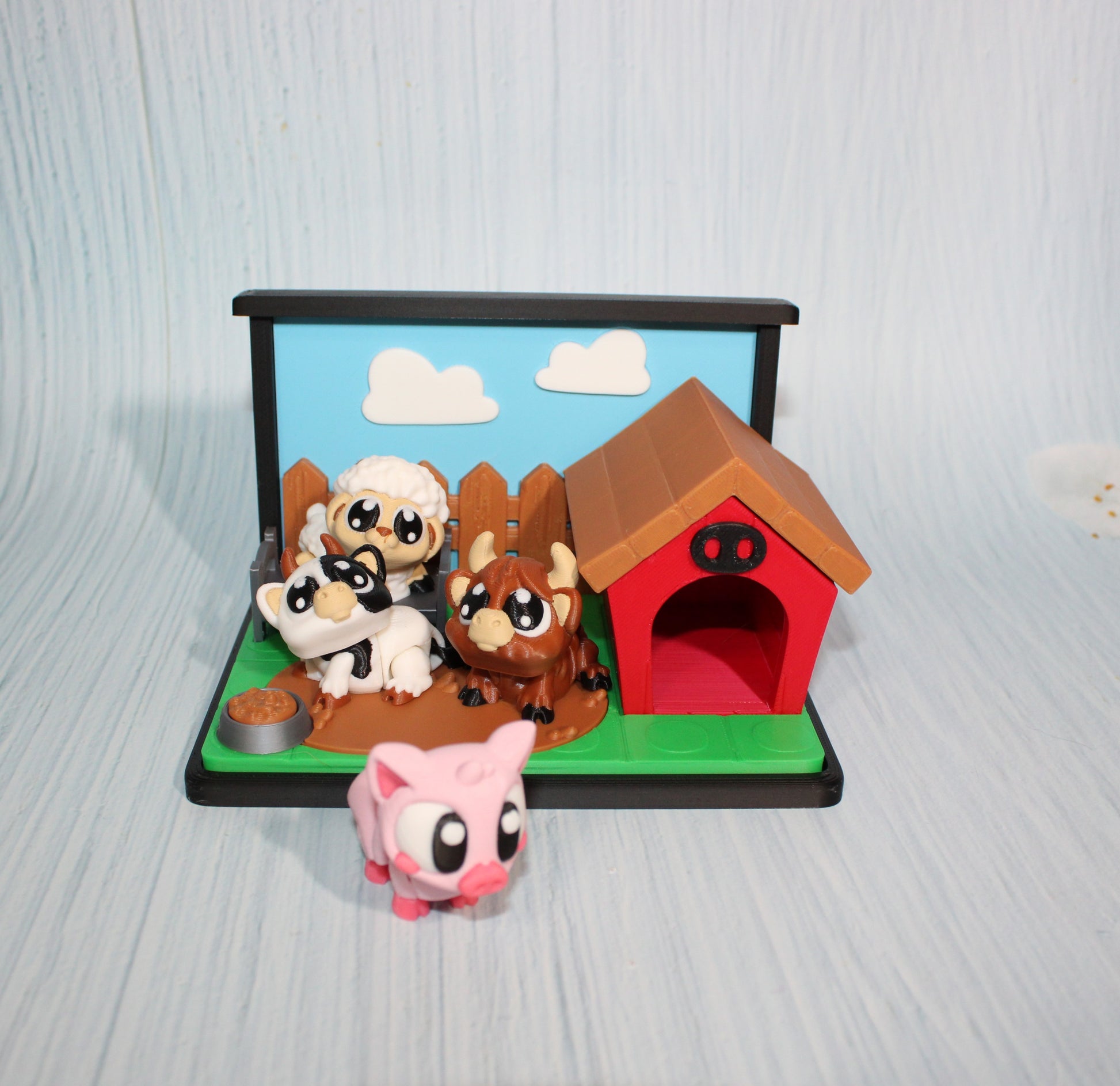 Flexi Piggy Playset -3D Printed Flexi Fidget- Comes with 4 Farm animals - Wonderland 3D Printing 