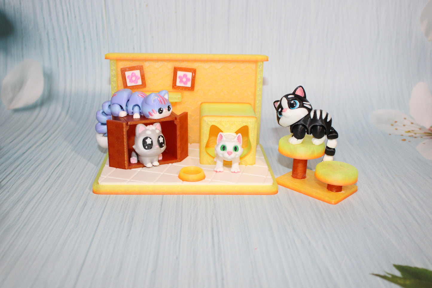 Cat Play set- Everything Included- Comes with 4 randomly selected cats-3d printed - Wonderland 3D Printing 