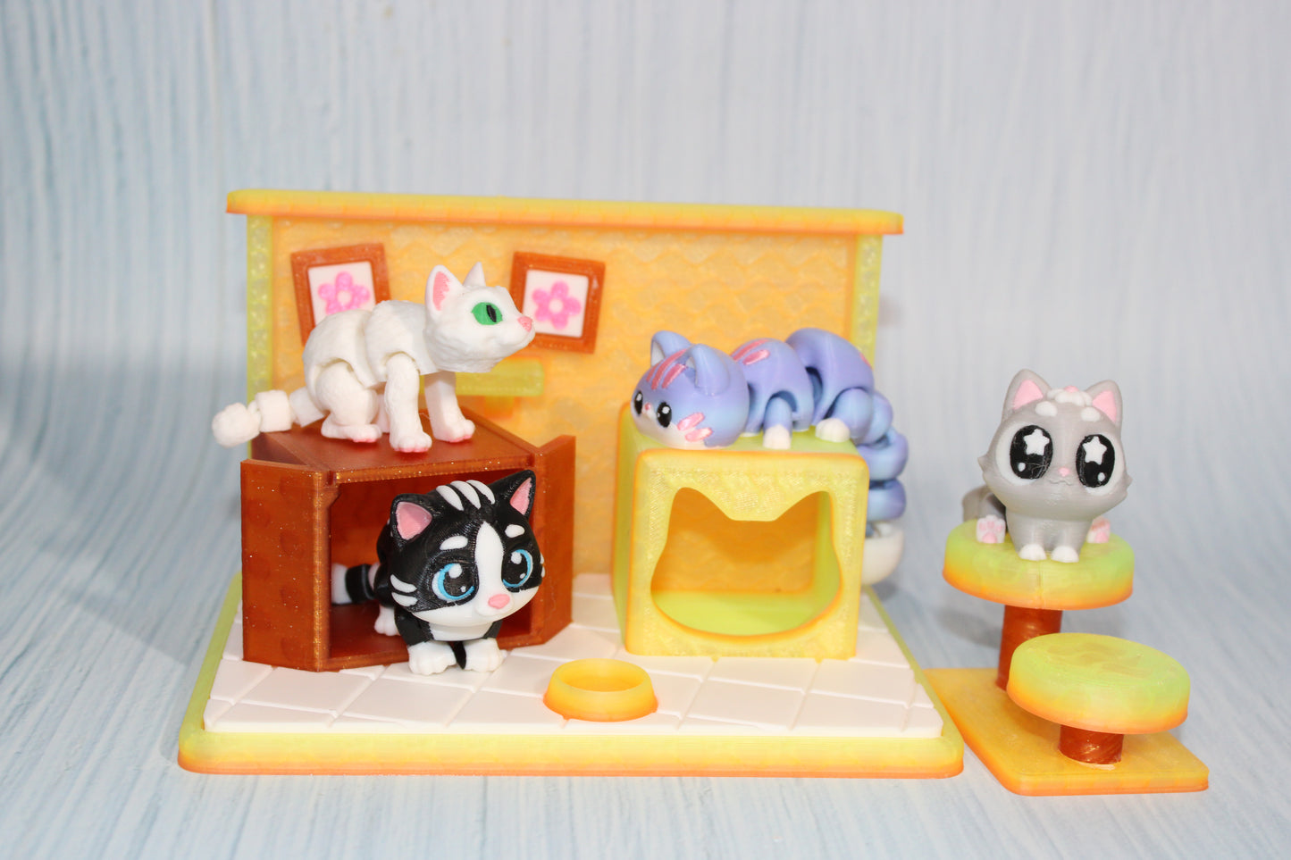 Cat Play set- Everything Included- Comes with 4 randomly selected cats-3d printed - Wonderland 3D Printing 
